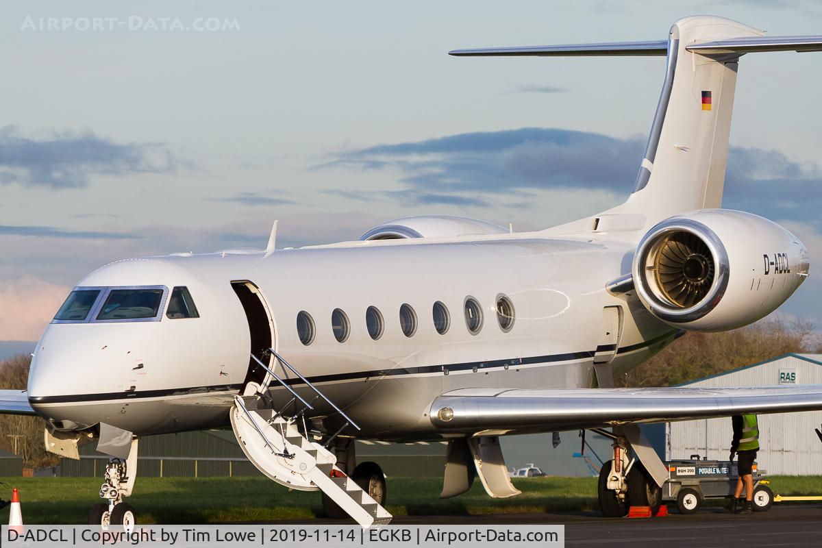 D-ADCL, 2013 Gulfstream G550 C/N 5435, Parked on the Signature Apron