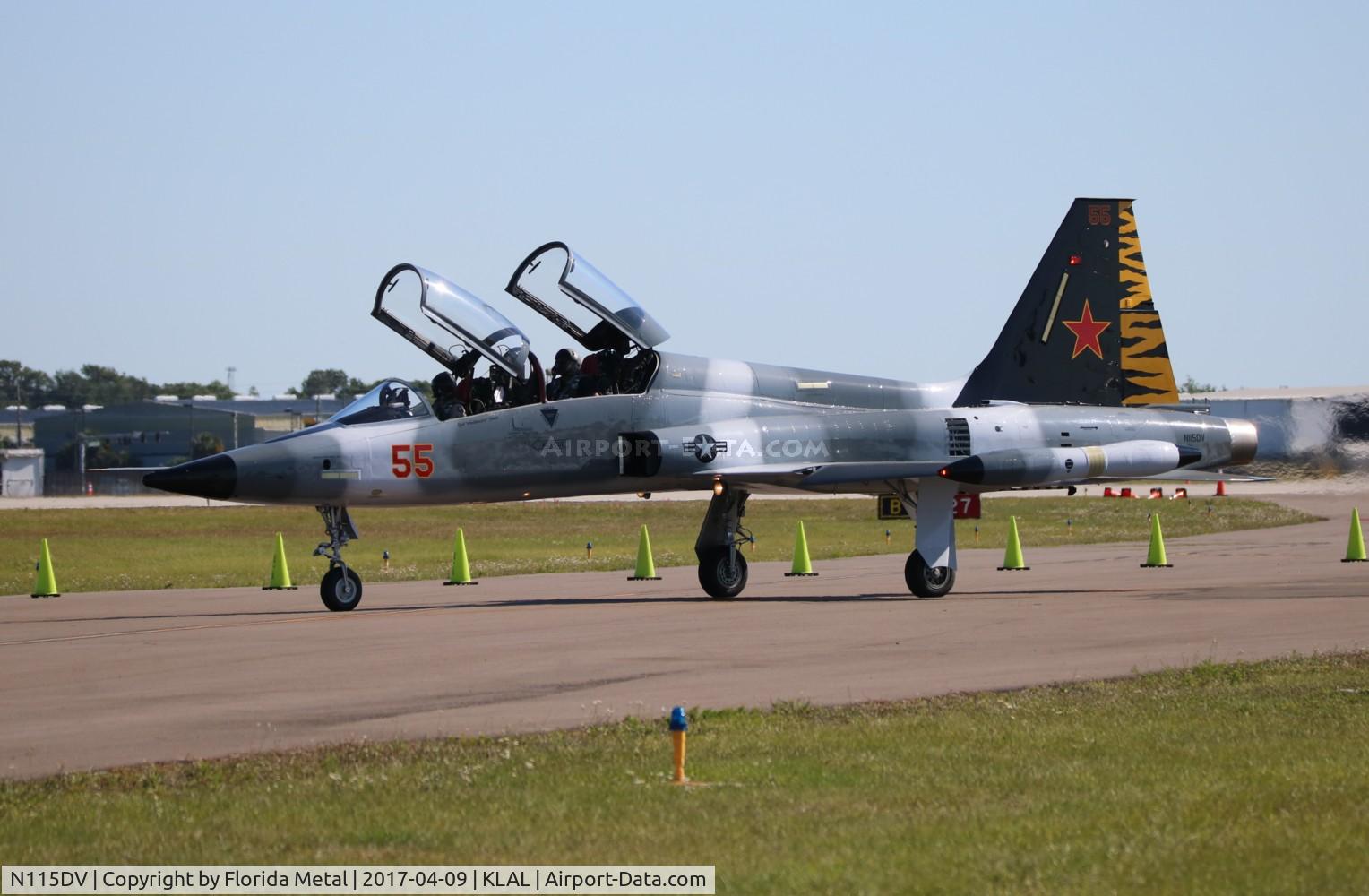 N115DV, Canadair CF-5D C/N 2039, SNF 2017