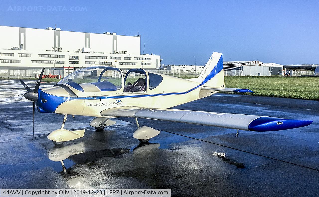 44AVV, E.S.P.A.C.E. Le Sensation C/N 021, microlight