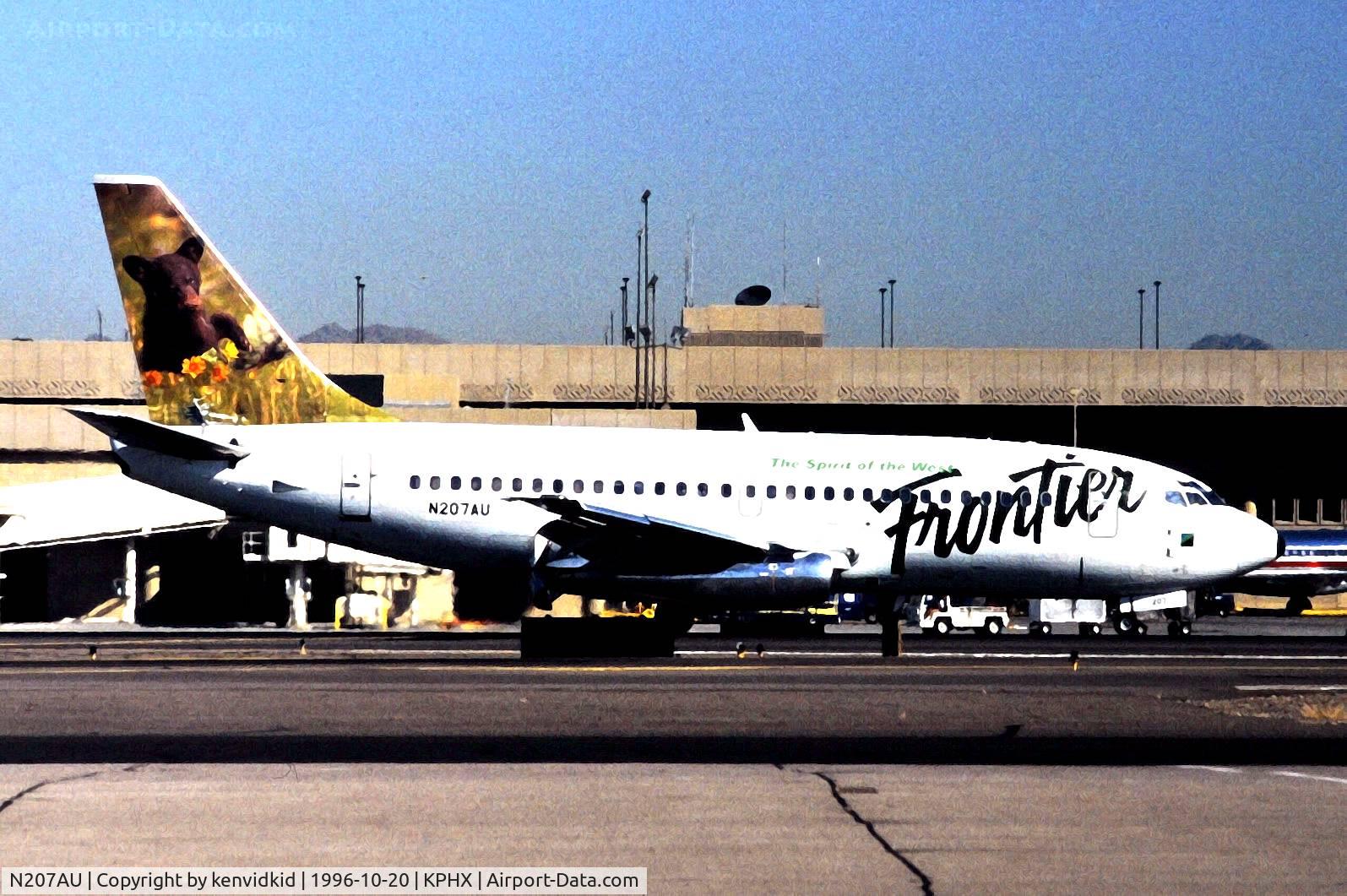 N207AU, 1968 Boeing 737-201 C/N 19423, At Phoenix Sky Harbor.