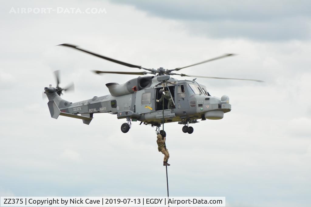 ZZ375, 2013 AgustaWestland AW-159 Wildcat HMA.2 C/N 494, Rappelling Training