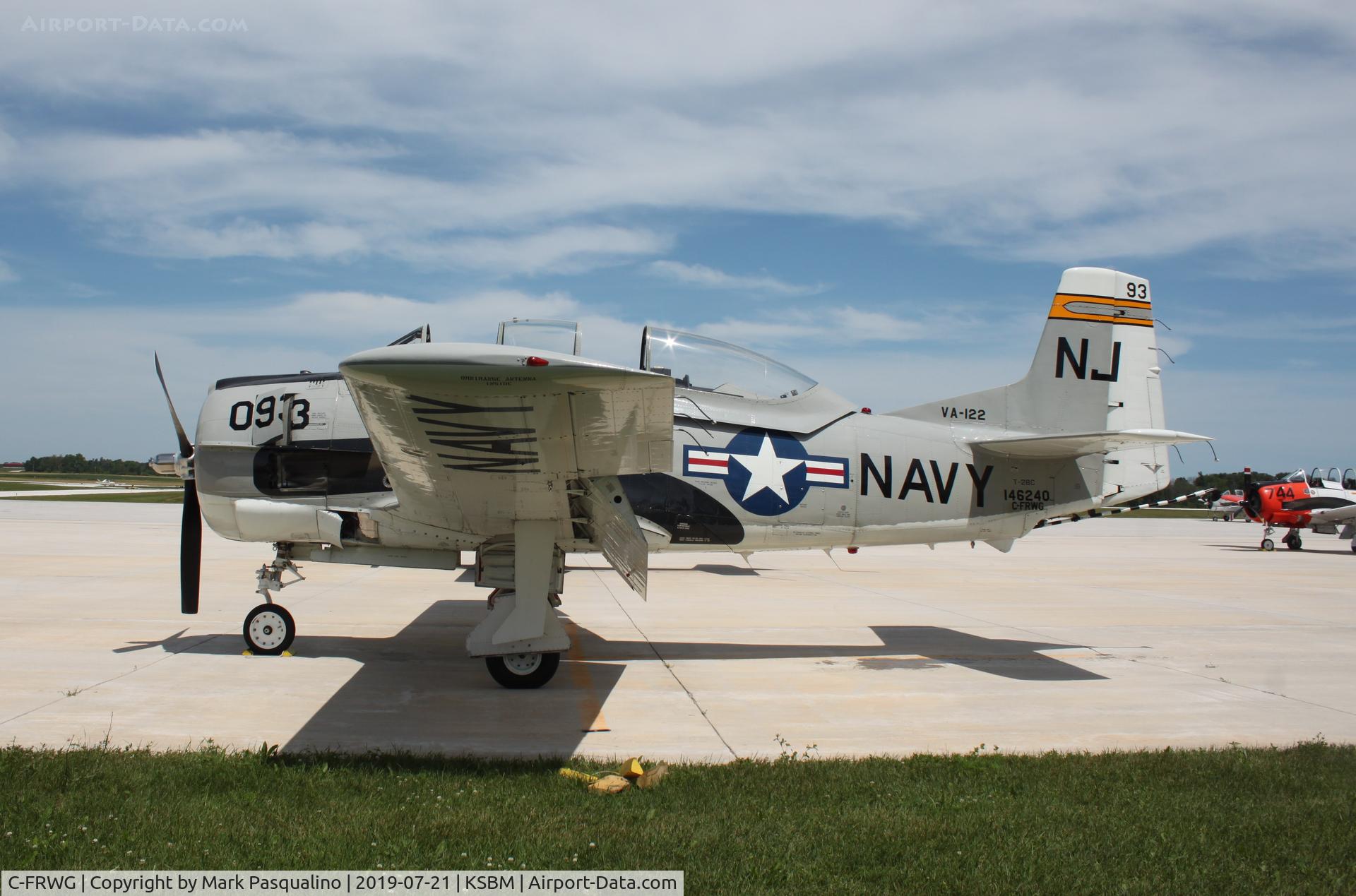 C-FRWG, North American T-28C Trojan C/N 252-3 (146240), North American T-28C
