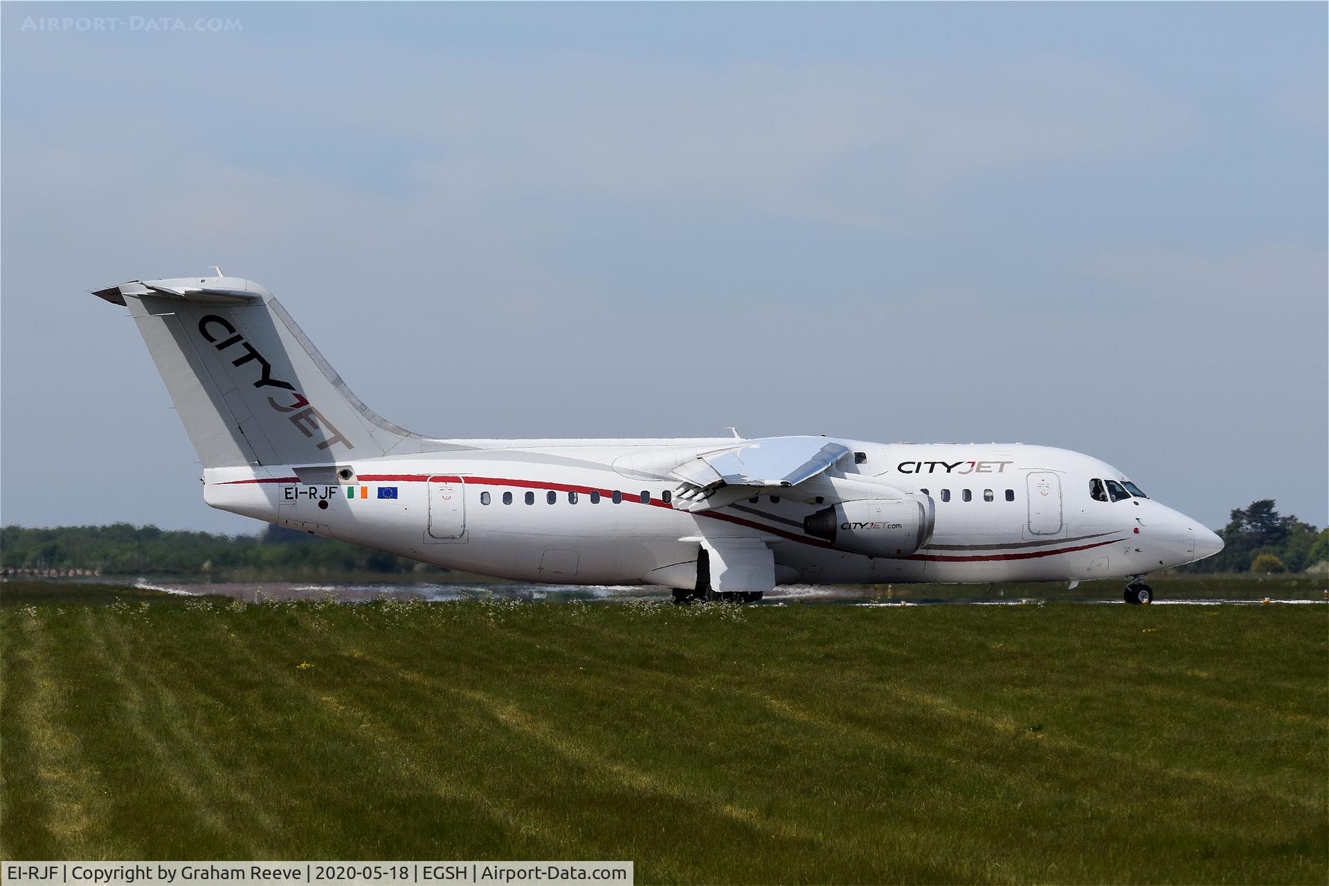 EI-RJF, 1998 British Aerospace Avro 146-RJ85A C/N E2337, Departing from Norwich.