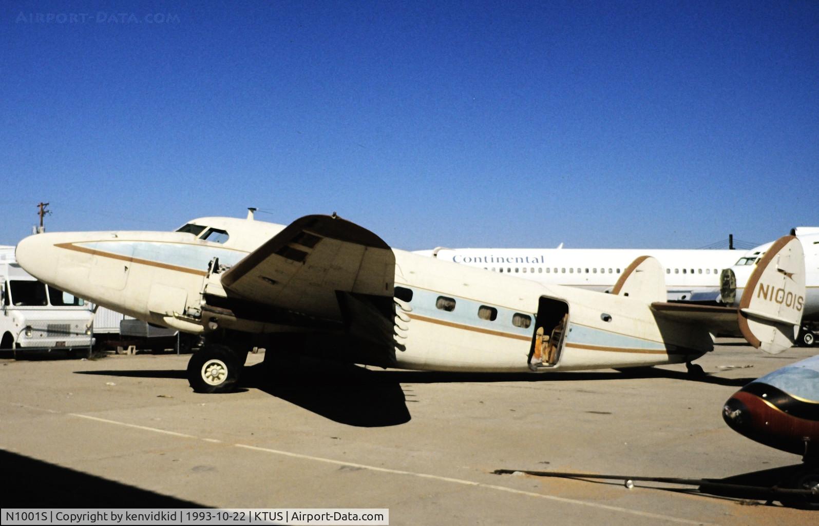 N1001S, 1943 Lockheed 18-56 Lodestar C/N 2505, At Tucson.