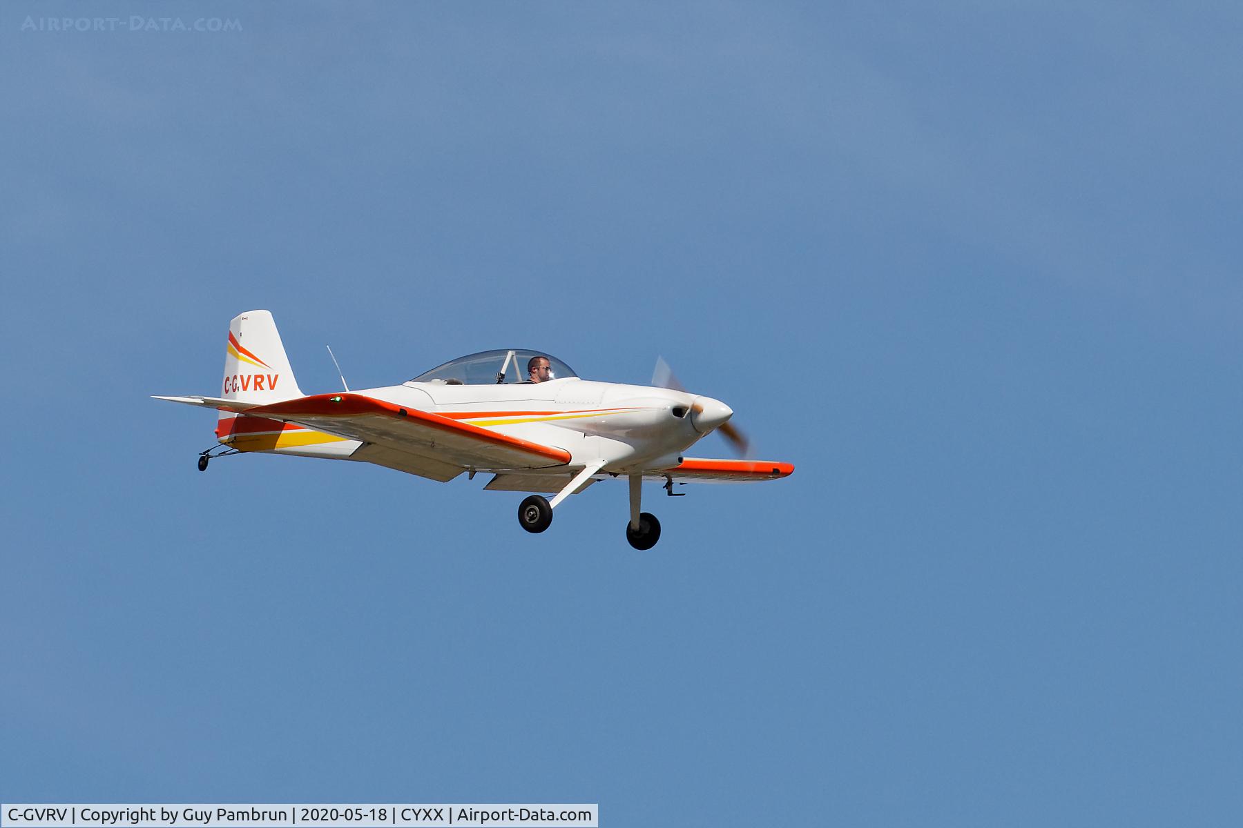 C-GVRV, 1997 Vans RV-4 C/N 2080, Landing on 19 for pilot briefing and departure to take part in 