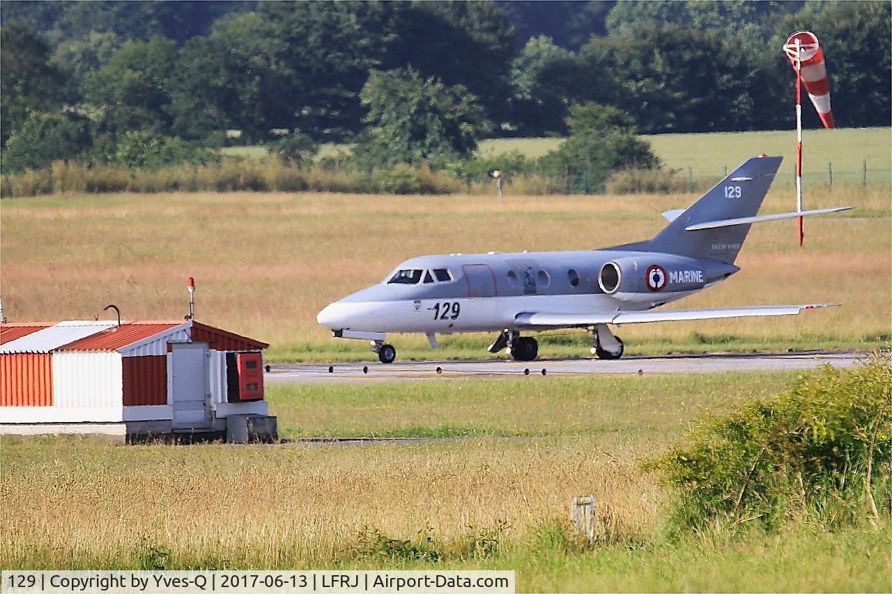 129, 1978 Dassault Falcon 10MER C/N 129, Dassault Falcon 10 MER, Take off run rwy 08, Landivisiau naval air base (LFRJ) Tiger Meet 2017