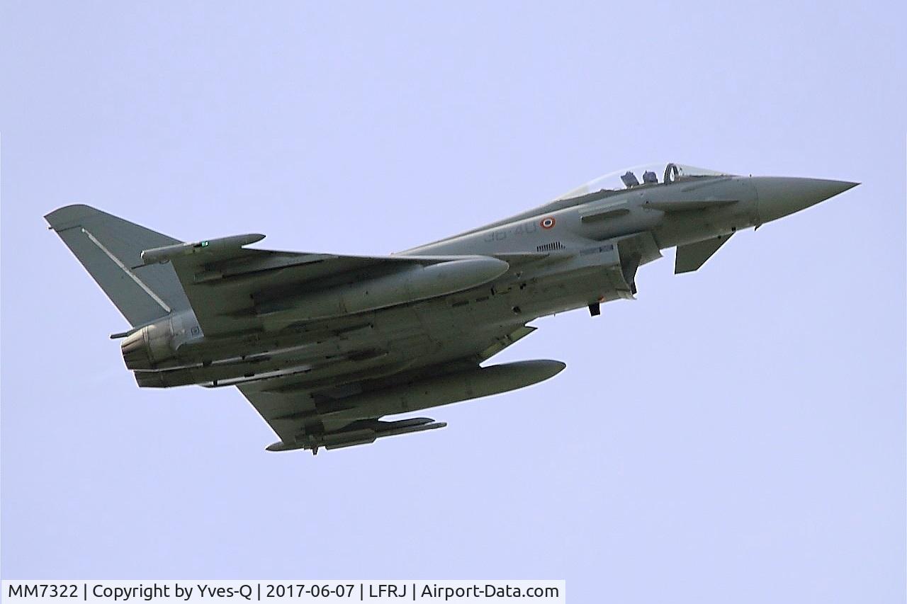 MM7322, Eurofighter EF-2000 Typhoon S C/N IS054, Eurofighter EF-2000 Typhoon S, Take off rwy 26, Landivisiau Naval Air Base (LFRJ) Tiger Meet 2017