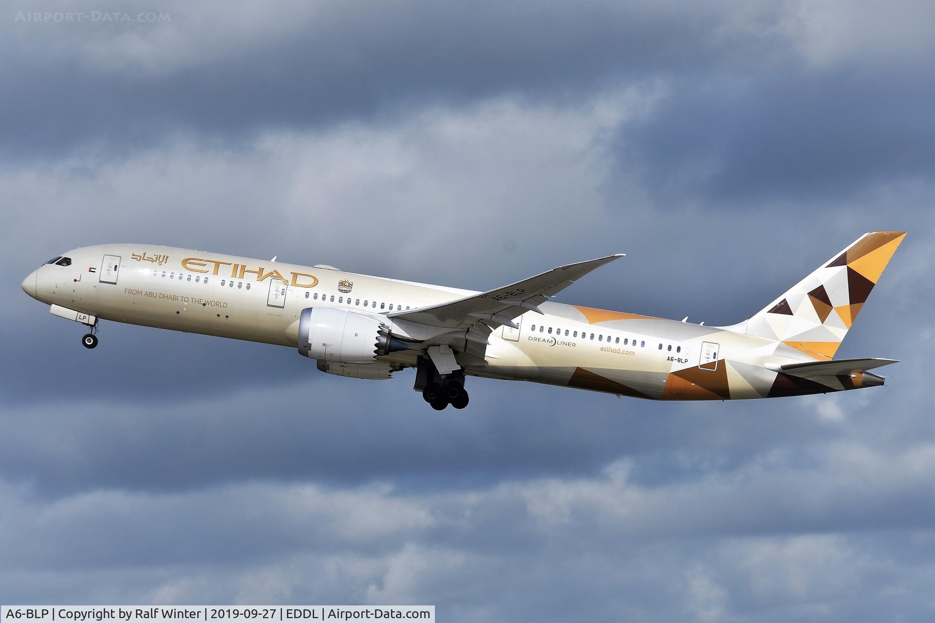 A6-BLP, 2017 Boeing 787-9 Dreamliner Dreamliner C/N 39662, Boeing 787-9 Dreamliner - EY ETD Etihad Airways - 39662 - A6-BLP - 27.09.2019 - DUS