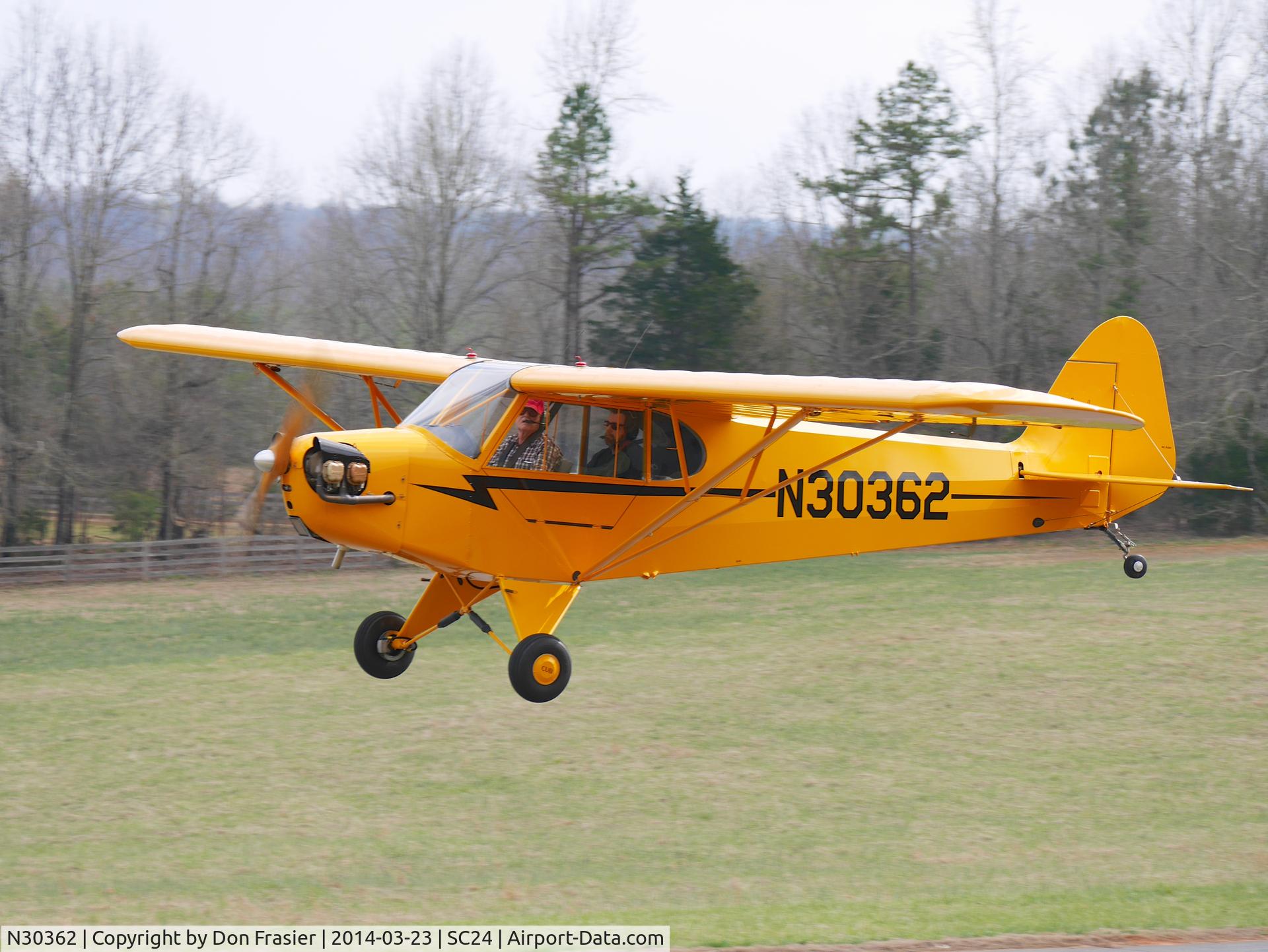 N30362, 2006 American Legend AL3 C/N AL-1032, Legend Cub N30362 flying at Eagle Ridge field (SC24), Clemson SC  Circa 2014