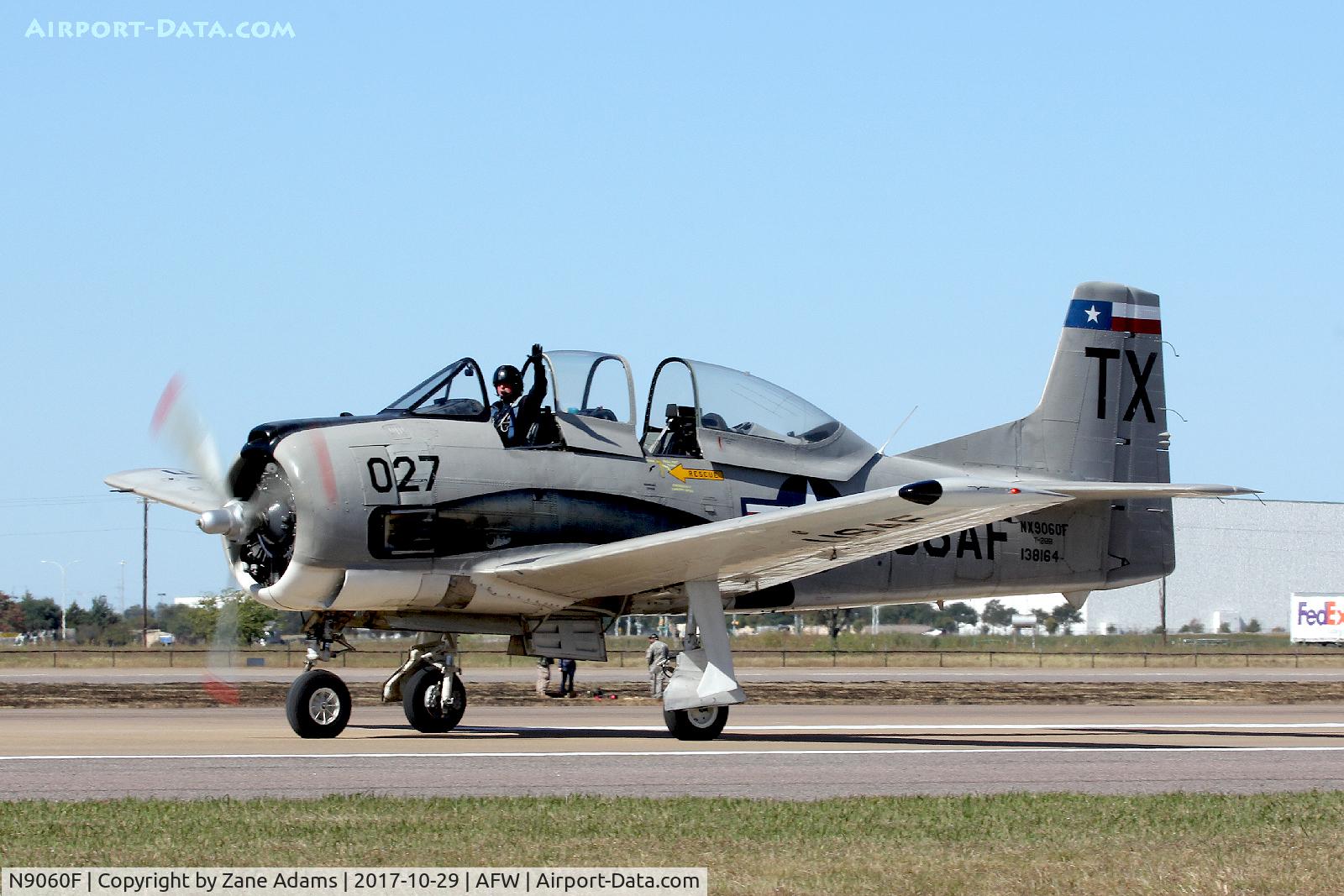 N9060F, 1957 North American T-28B Trojan C/N 200-235 (138164), Trojan Phylers - 2019 Alliance Airshow
