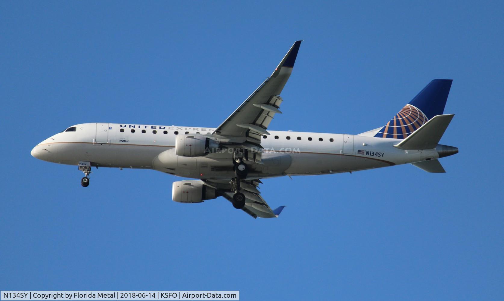 N134SY, 2015 Embraer 175LR (ERJ-170-200LR) C/N 17000458, SFO 2018