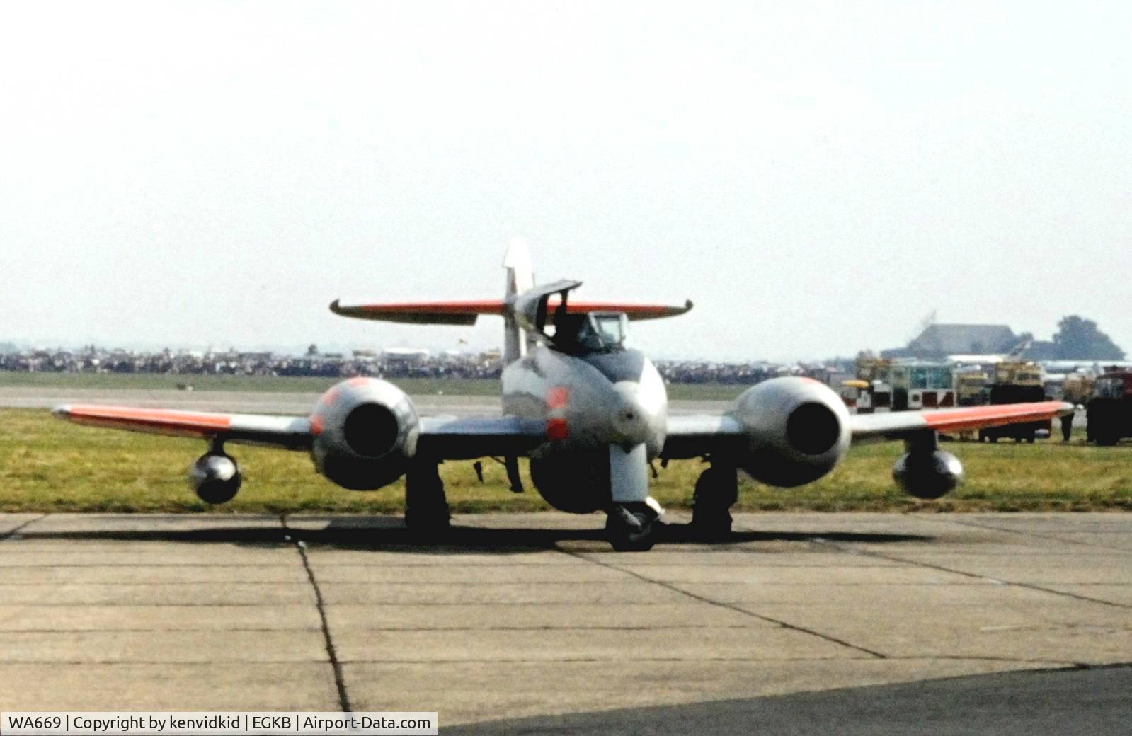 WA669, 1950 Gloster Meteor T.7 C/N Not found WA669, At the 1973 Battle of Britain air show Biggin Hill.
Scanned from slide.