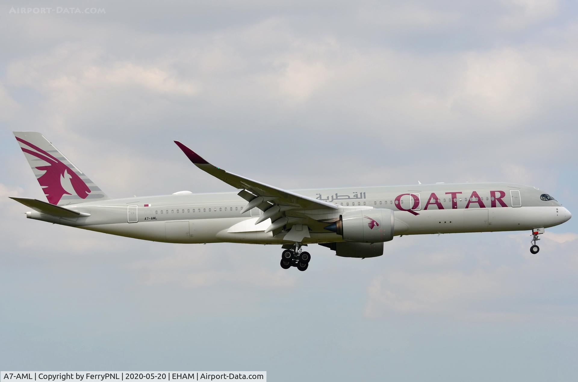 A7-AML, 2019 Airbus A350-941 C/N 257, Short final for Qatar A359