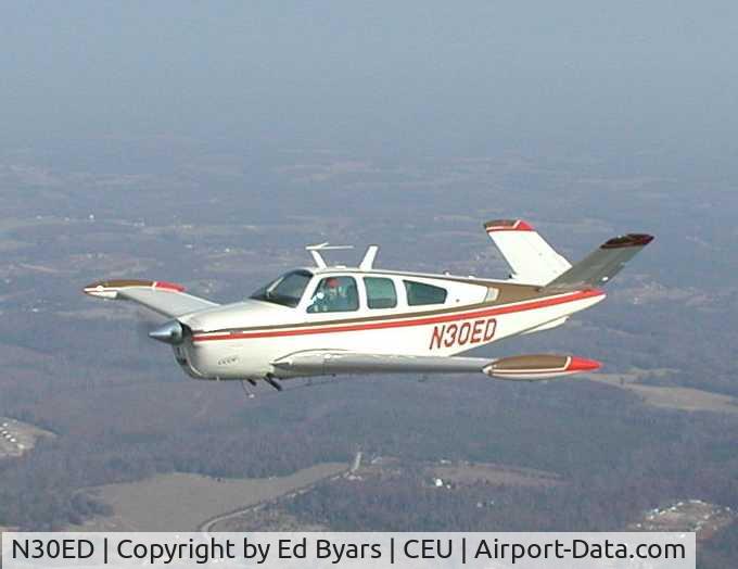 N30ED, 1969 Beech V35B Bonanza C/N D-9076, Bonanza in flight circa 1998