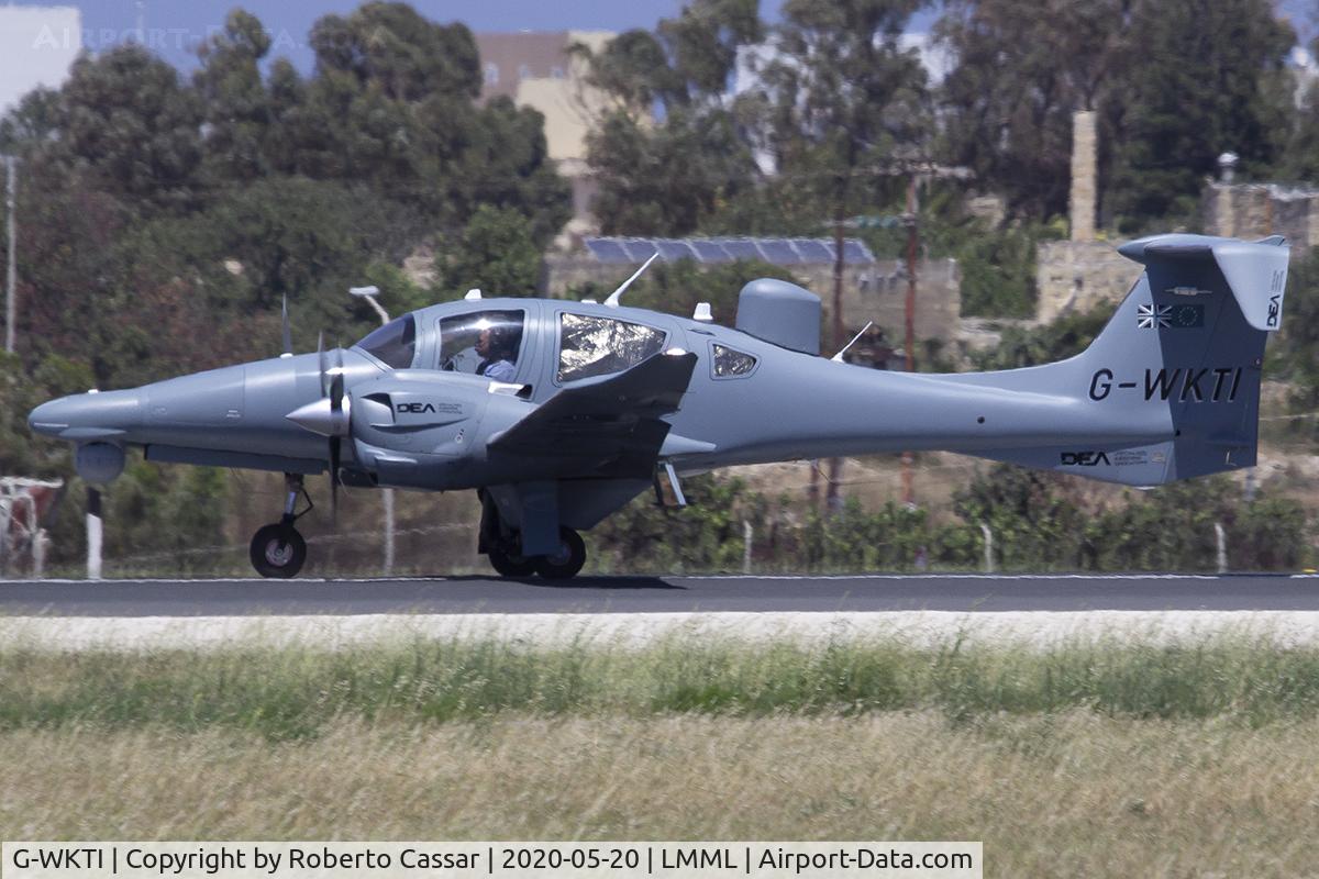 G-WKTI, 2018 Diamond DA-62 C/N 62.109, Runway 31