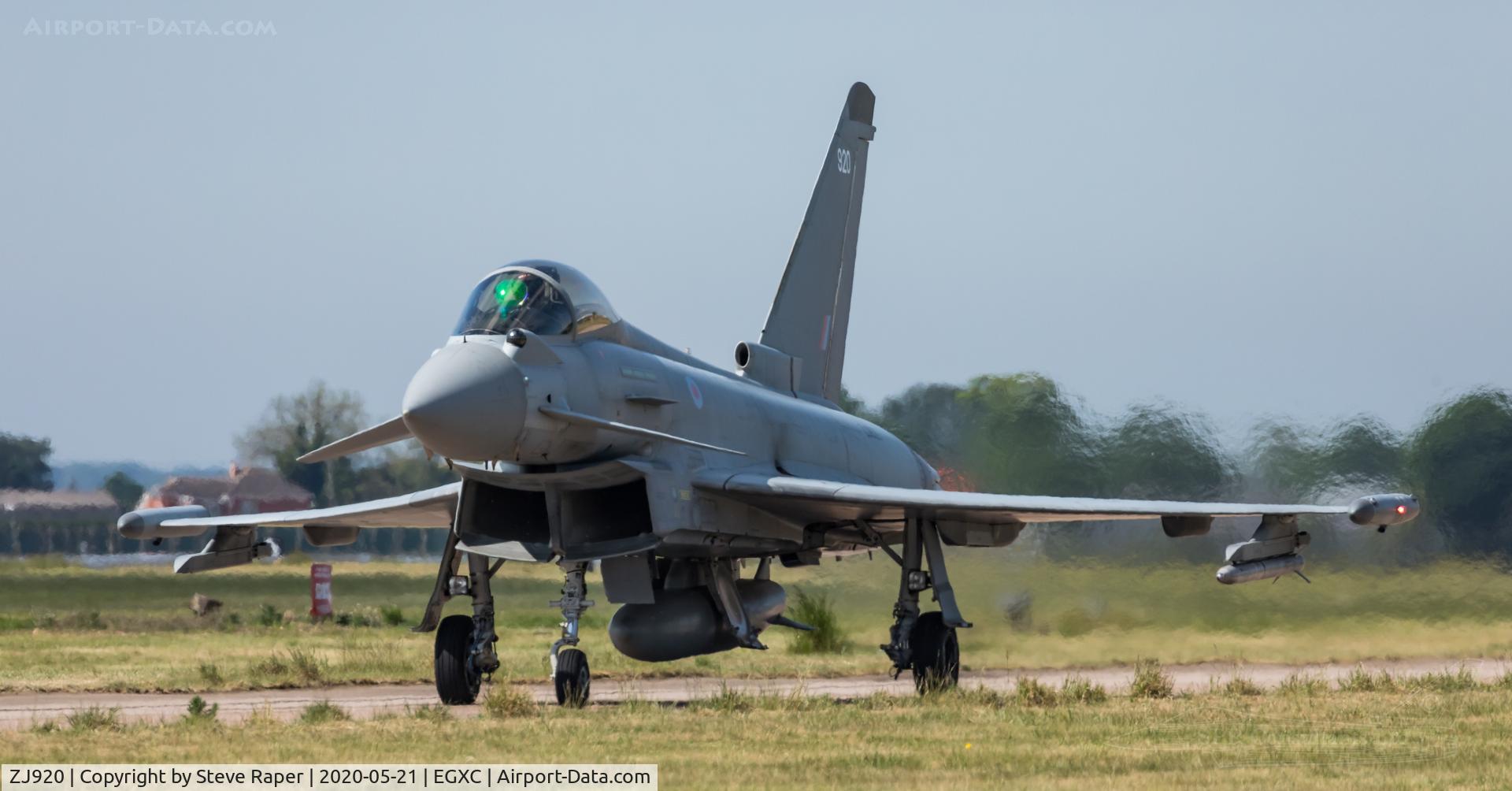 ZJ920, 2005 Eurofighter EF-2000 Typhoon FGR4 C/N 0067/BS011, Taxiing out for a sortie past crash gate 1