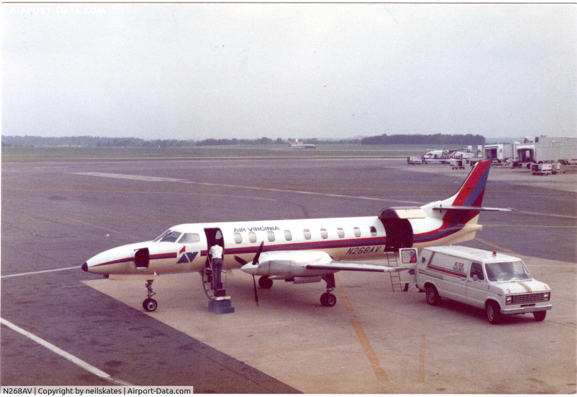 N268AV, 1978 Swearingen SA-226TC Metro II C/N TC-268, Air Virgina colours