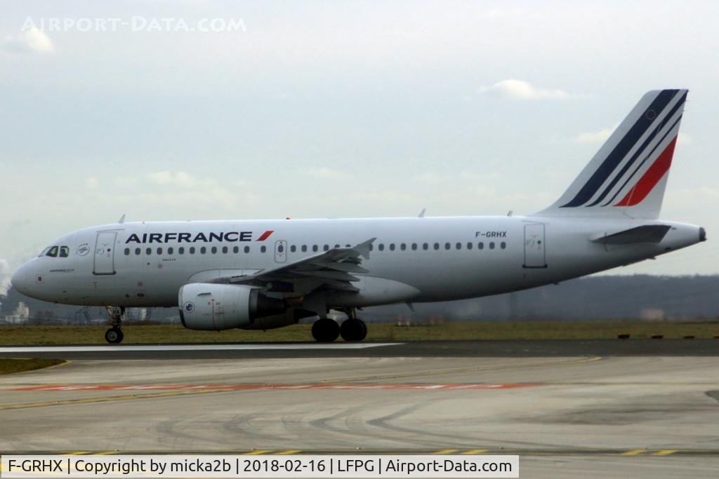 F-GRHX, 2001 Airbus A319-111 C/N 1524, Taxiing. Scrapped in september 2022.