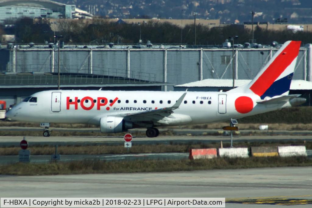 F-HBXA, 2008 Embraer 170LR (ERJ-170-100LR) C/N 17000237, Taxiing with new livery