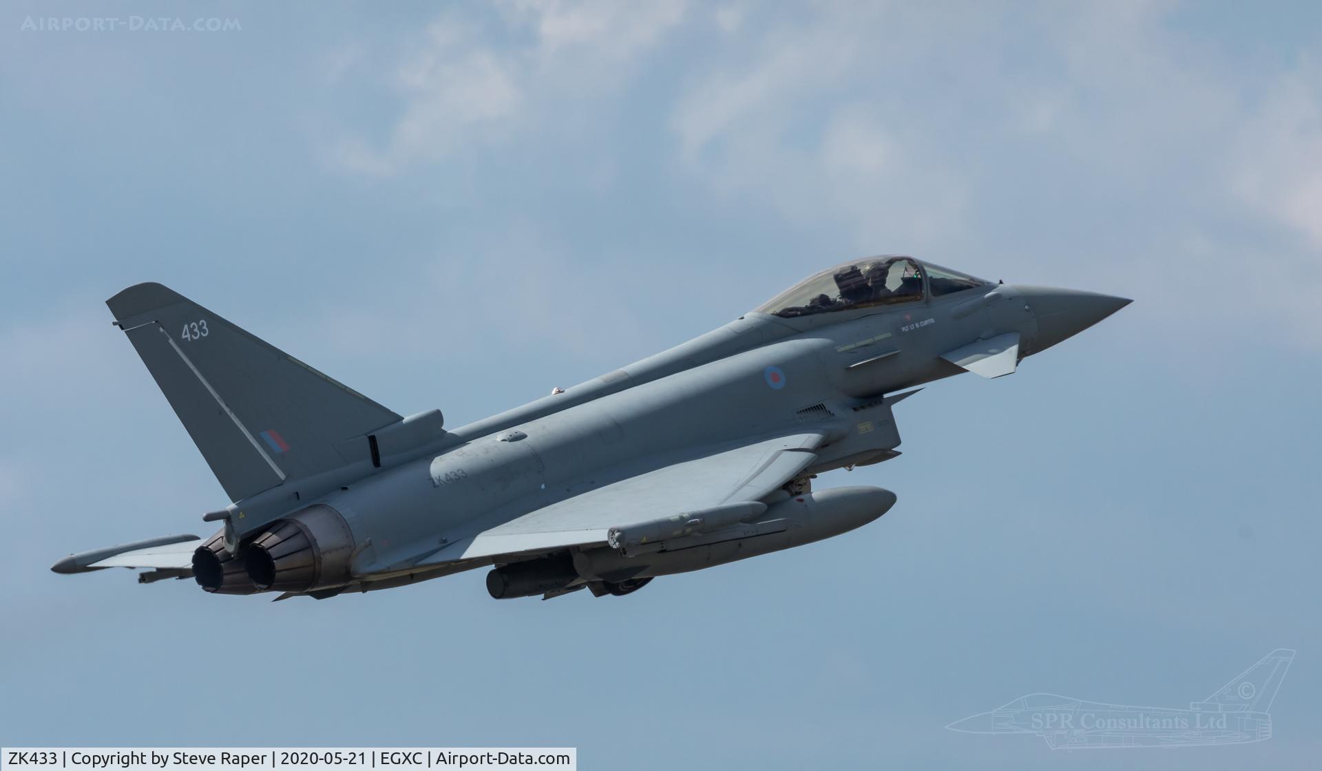 ZK433, 2018 Eurofighter EF-2000 Typhoon FGR.4 C/N BS149, Departing for a sortie taken from crash gate 1