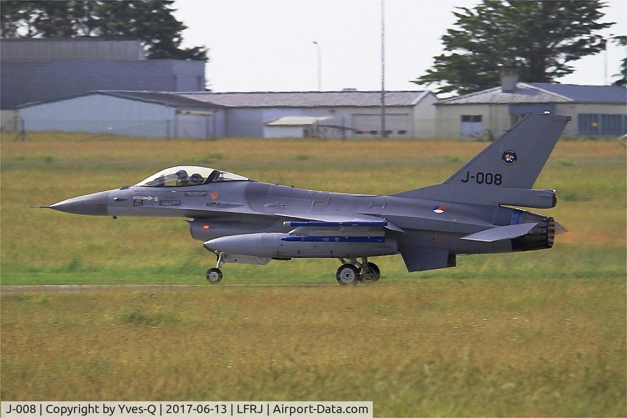 J-008, General Dynamics F-16AM Fighting Falcon C/N 6D-164, General Dynamics F-16AM Fighting Falcon, Take off run rwy 08, Landivisiau Naval Air Base (LFRJ) Tiger Meet 2017