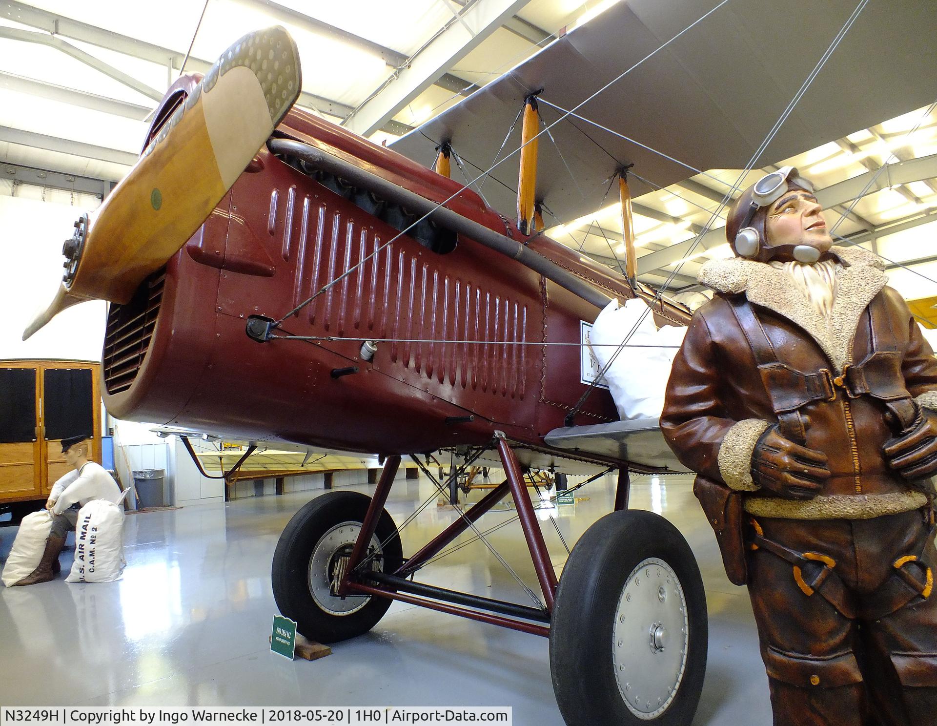 N3249H, 2006 Crawford J H DH-4M2A C/N 3, Airco / De Havilland D.H.4M2A, rebuilt by J.H. Crawford with a Ford-engine in 2006 at the Aircraft Restoration Museum at Creve Coeur airfield, Maryland Heights MO