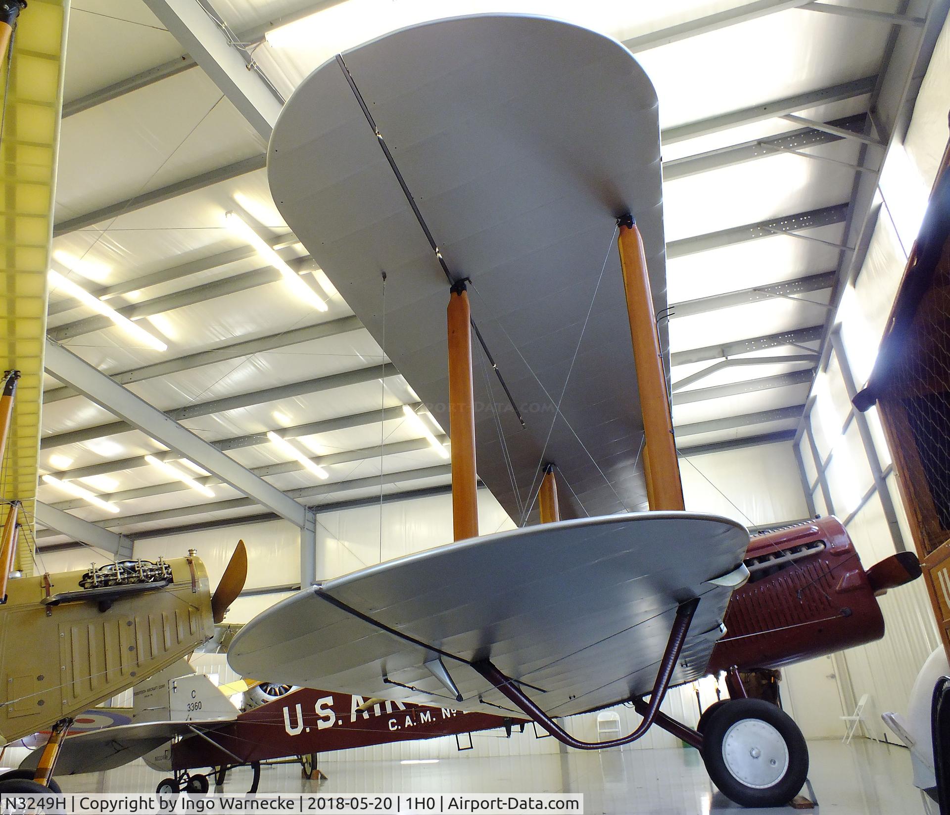 N3249H, 2006 Crawford J H DH-4M2A C/N 3, Airco / De Havilland D.H.4M2A, rebuilt by J.H. Crawford with a Ford-engine in 2006 at the Aircraft Restoration Museum at Creve Coeur airfield, Maryland Heights MO