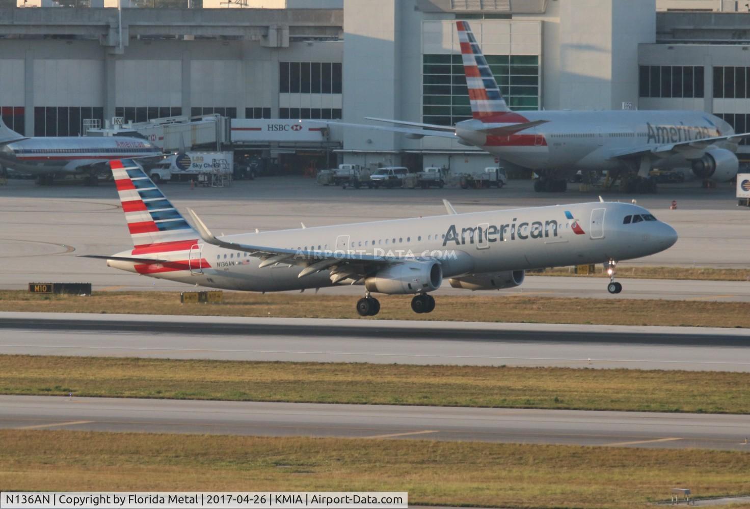 N136AN, 2015 Airbus A321-231 C/N 6532, MIA 2017