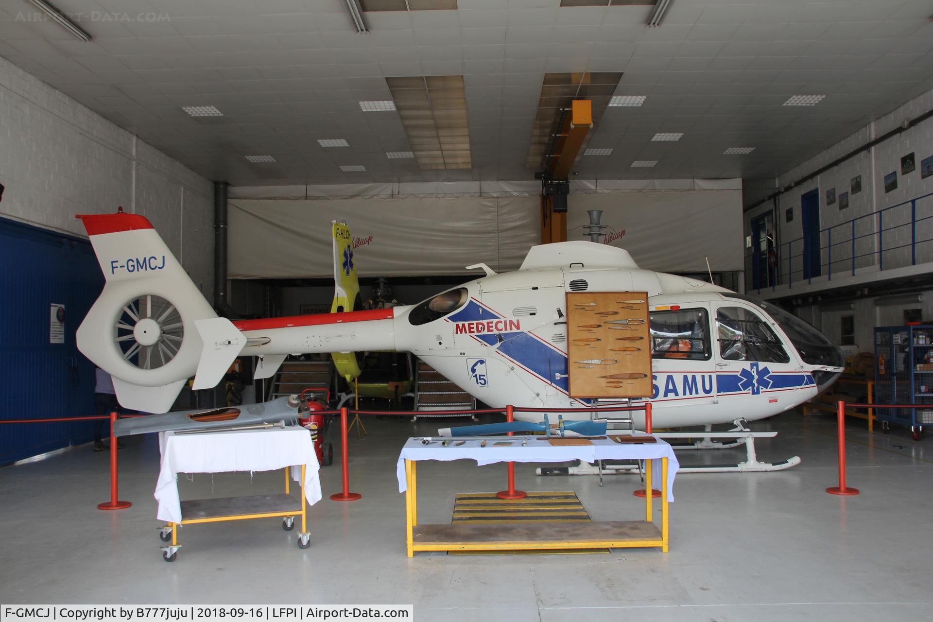 F-GMCJ, Eurocopter EC-135T-1 C/N 0020, at Issy-les-Moulineaux