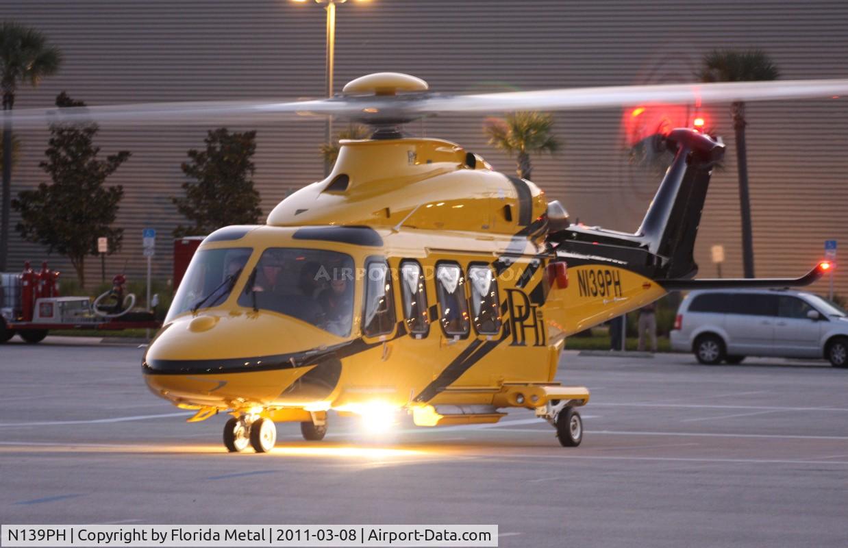 N139PH, AgustaWestland AW-139 C/N 41253, Heliexpo 2011