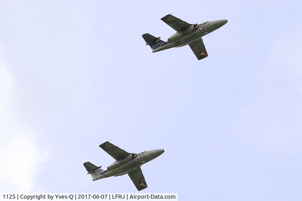 1125, Saab 105OE C/N 105425, Saab 105OE, Flight over Landivisiau Naval Air Base (LFRJ) Tiger Meet 2017