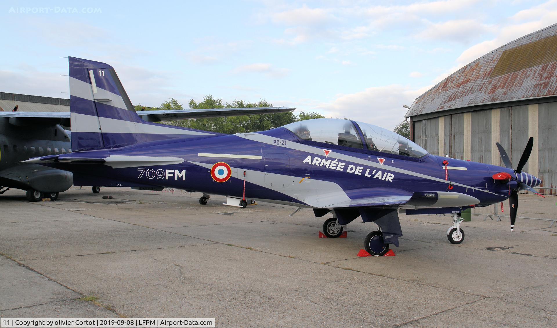 11, 2018 Pilatus PC-21 C/N 303, Melun airshow 2019