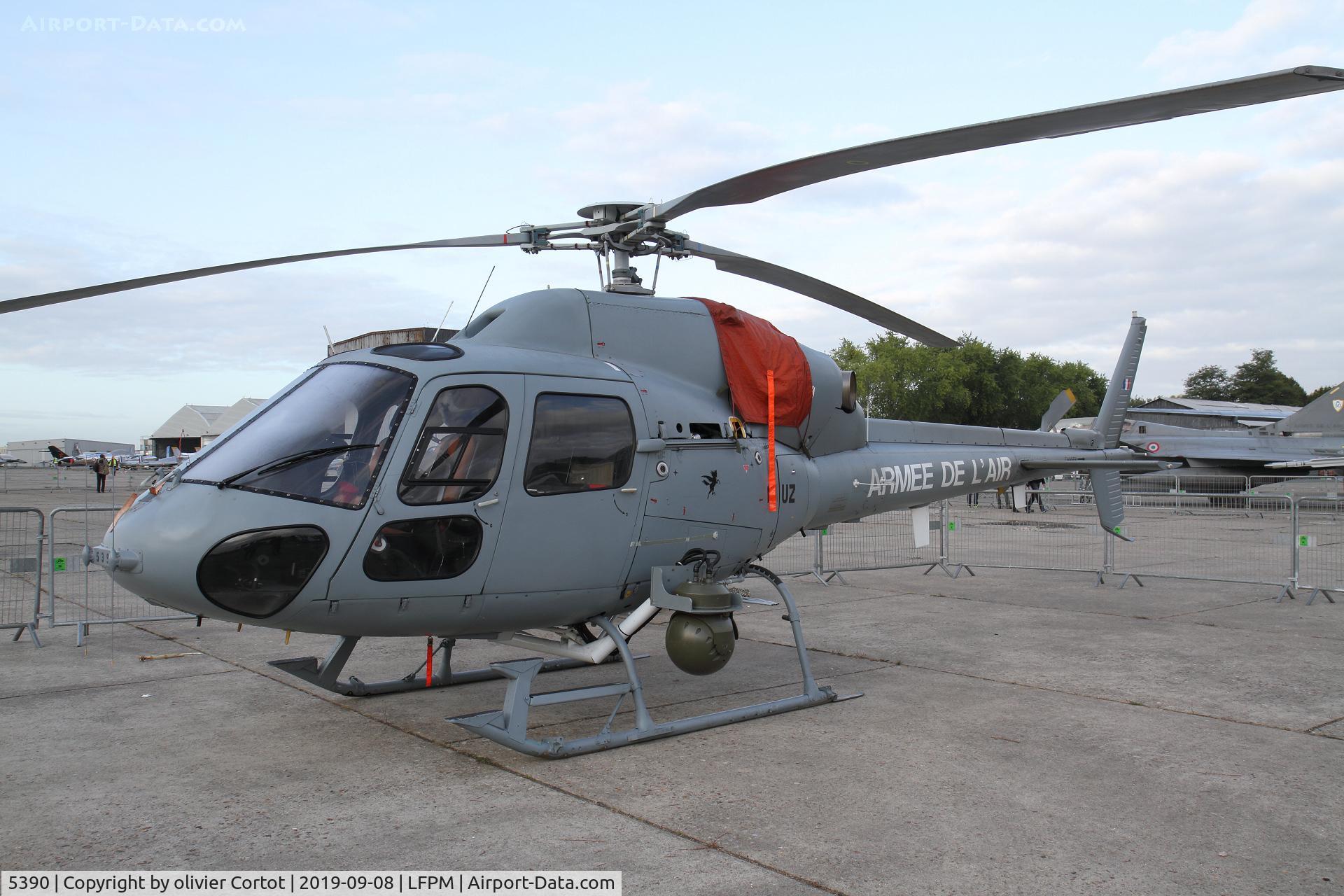 5390, Aérospatiale AS-555AN Fennec C/N 5390, Melun airshow 2019
