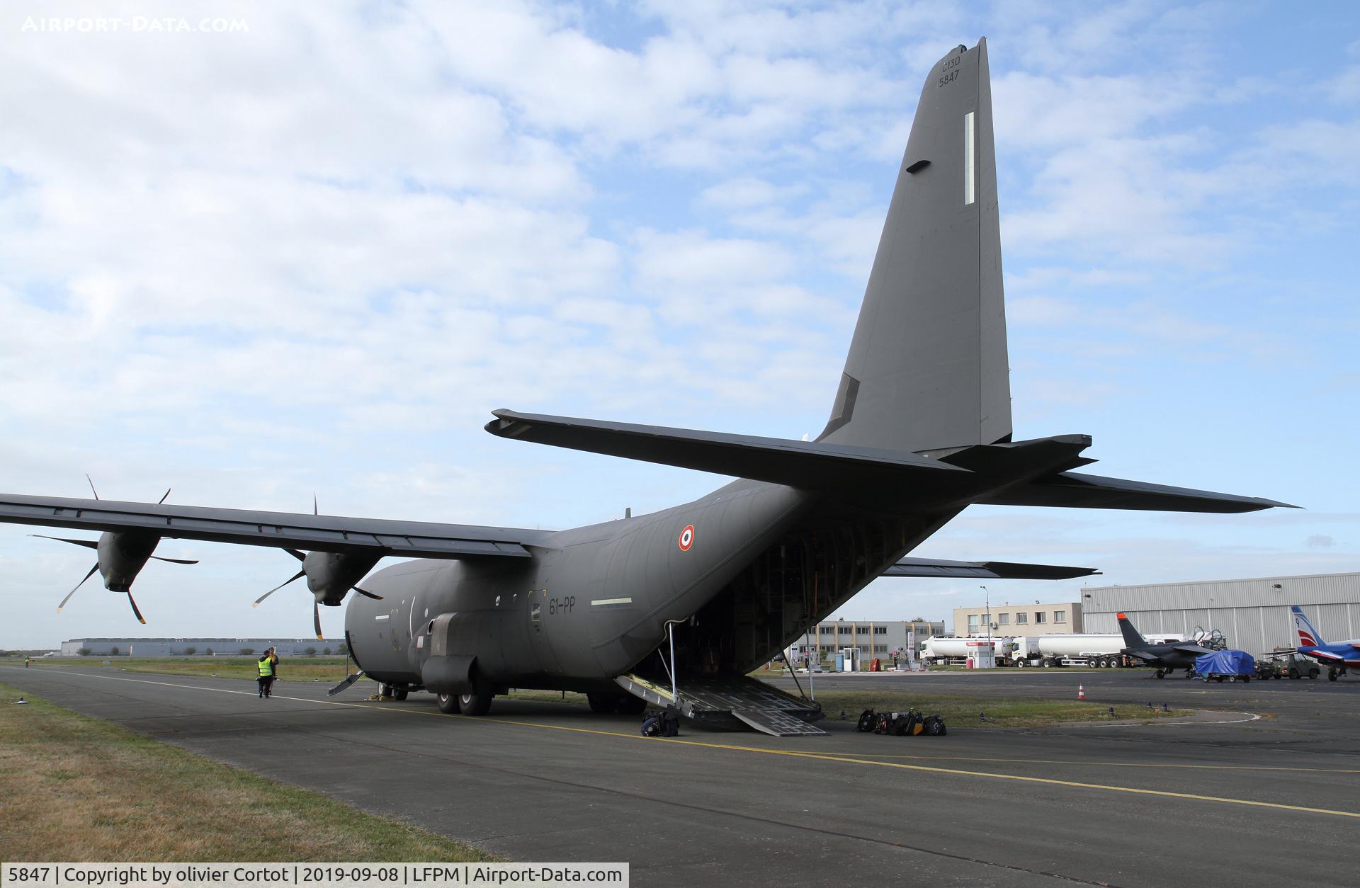 5847, 2018 Lockheed Martin C-130J-30 Hercules C/N 382-5847, Melun airshow 2019