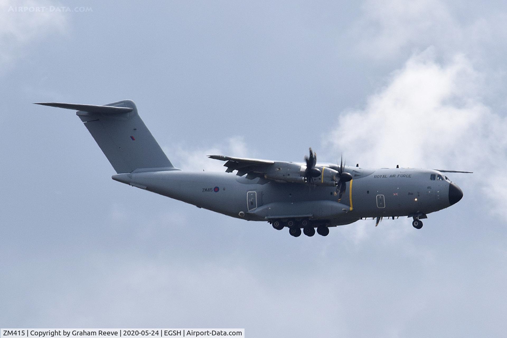 ZM415, 2016 Airbus A400M-180 Atlas C.1 C/N 052, On approach to Norwich.