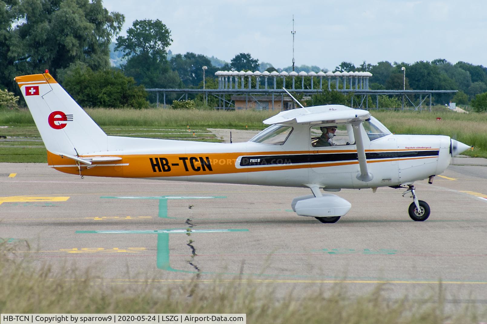 HB-TCN, 1980 Reims F152 C/N F15201767, At Grenchen.