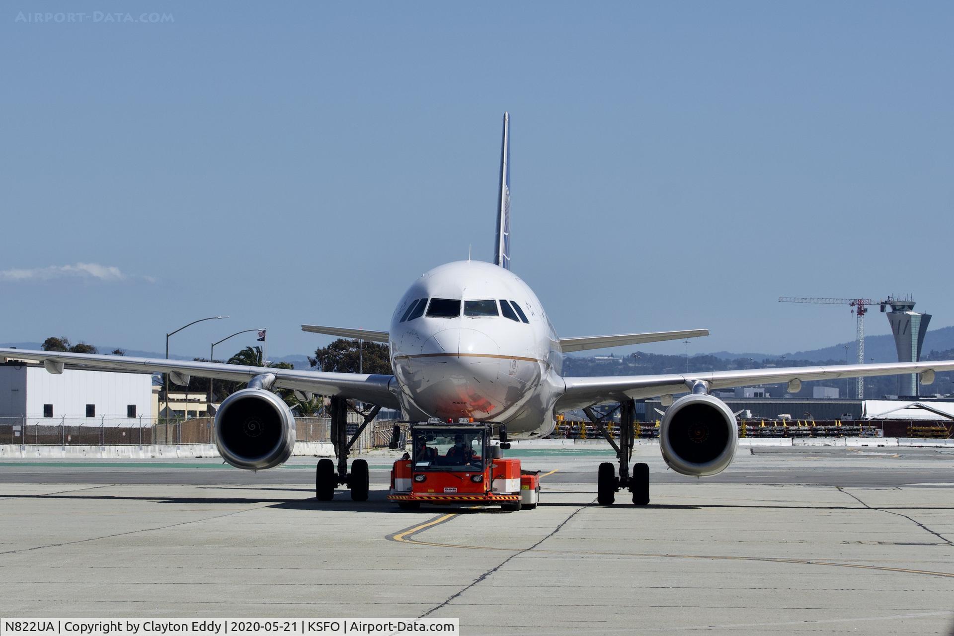N822UA, 1998 Airbus A319-131 C/N 948, SFO 2020.