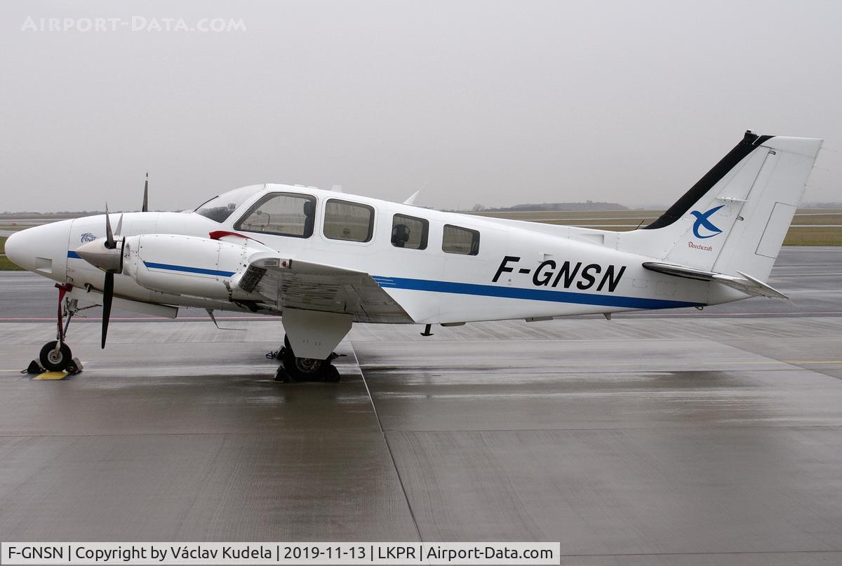 F-GNSN, Beech 58 Baron C/N TH-2062, Built 2003