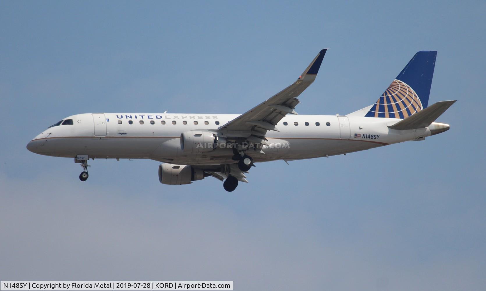 N148SY, 2015 Embraer 175LR (ERJ-170-200LR) C/N 17000492, ORD 2019