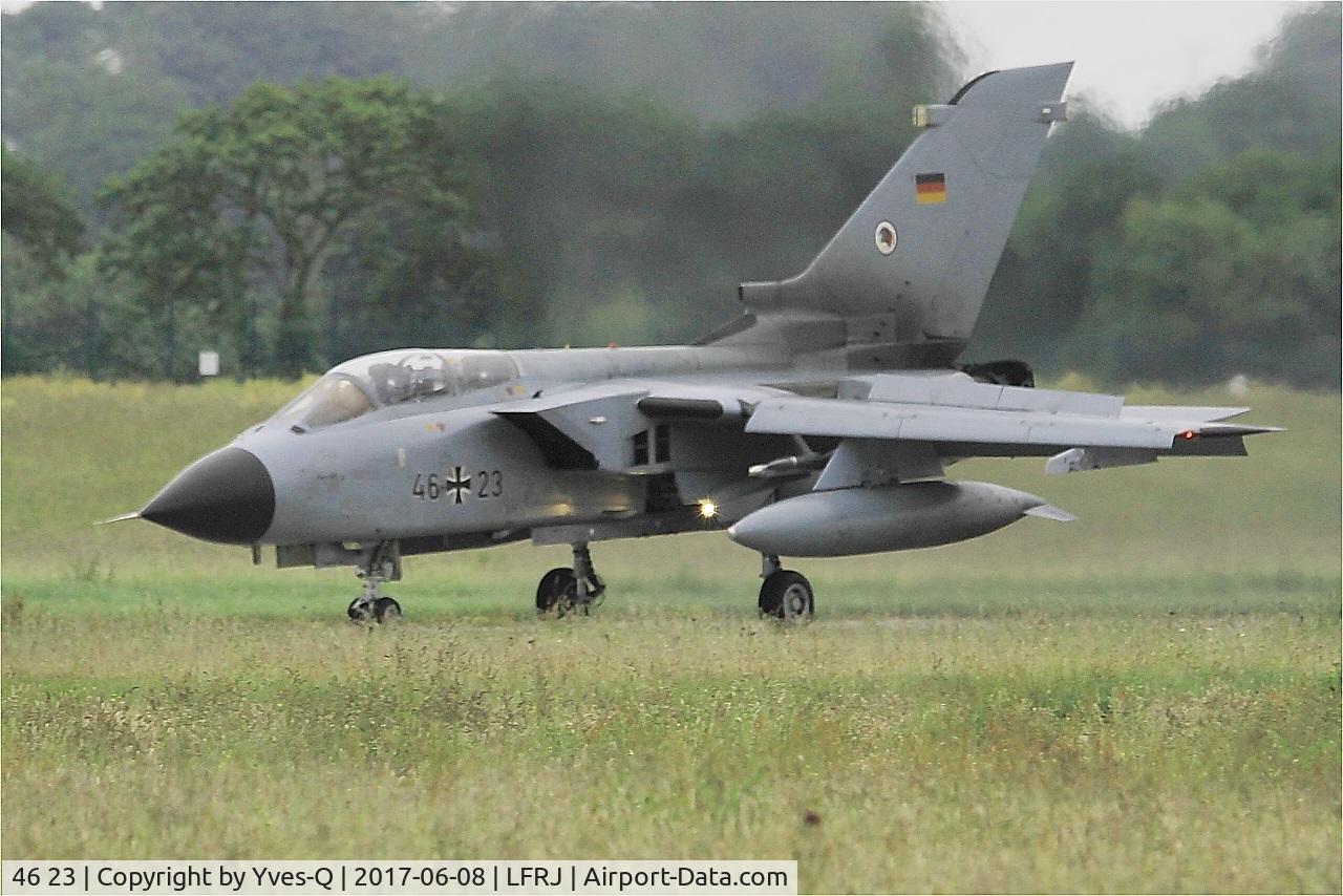 46 23, 1989 Panavia Tornado ECR C/N 817/GS256/4323, Panavia Tornado ECR, Reverse thrust max landing rwy 26, Landivisiau Naval Air Base (LFRJ) Tiger Meet 2017