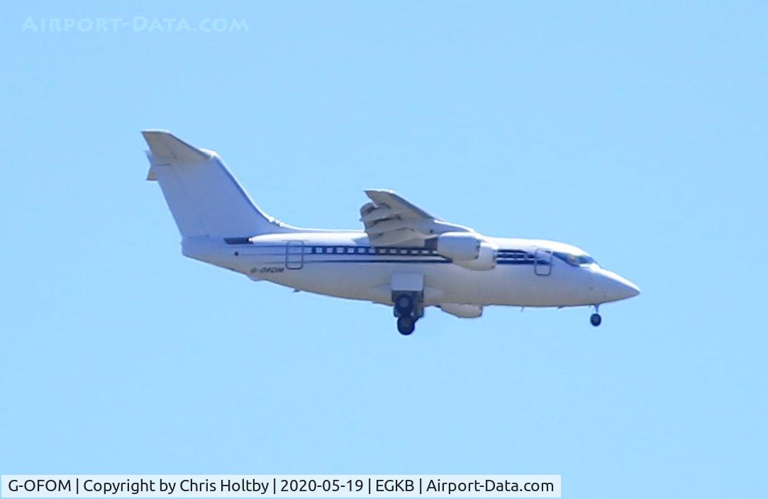 G-OFOM, 1990 British Aerospace BAe.146-100 C/N E1144, Approaching Biggin Hill to land