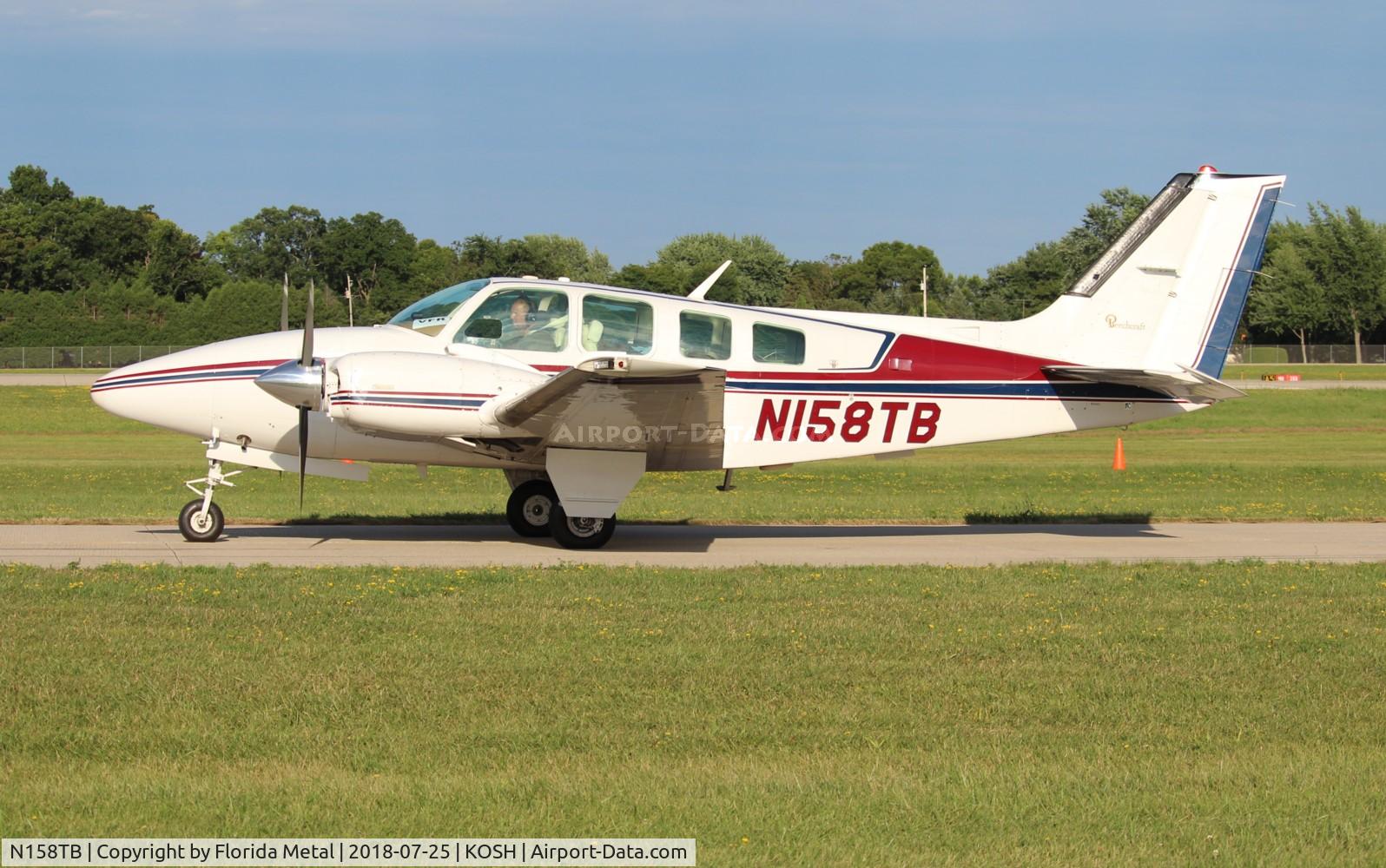 N158TB, 1977 Beech 58 Baron C/N TH-826, OSH 2018