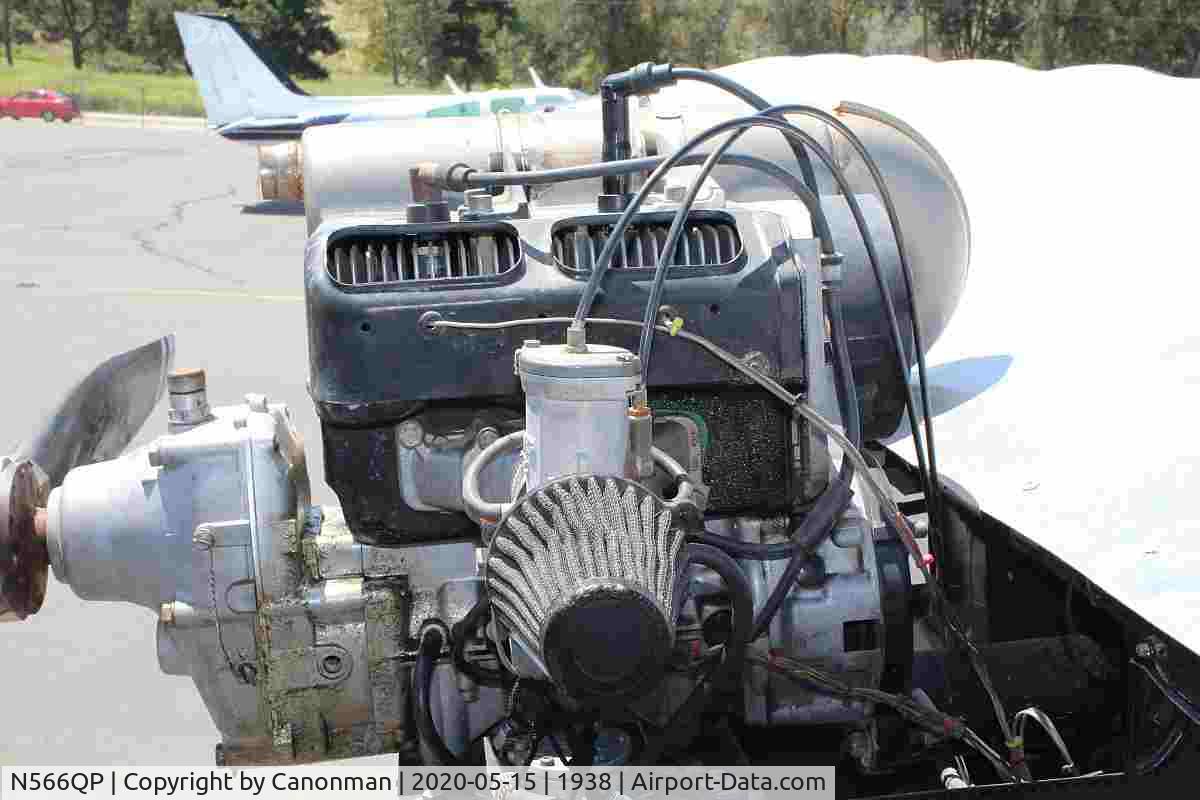 N566QP, CGS Aviation Hawk C/N 8730-J, Breather side of Rotax