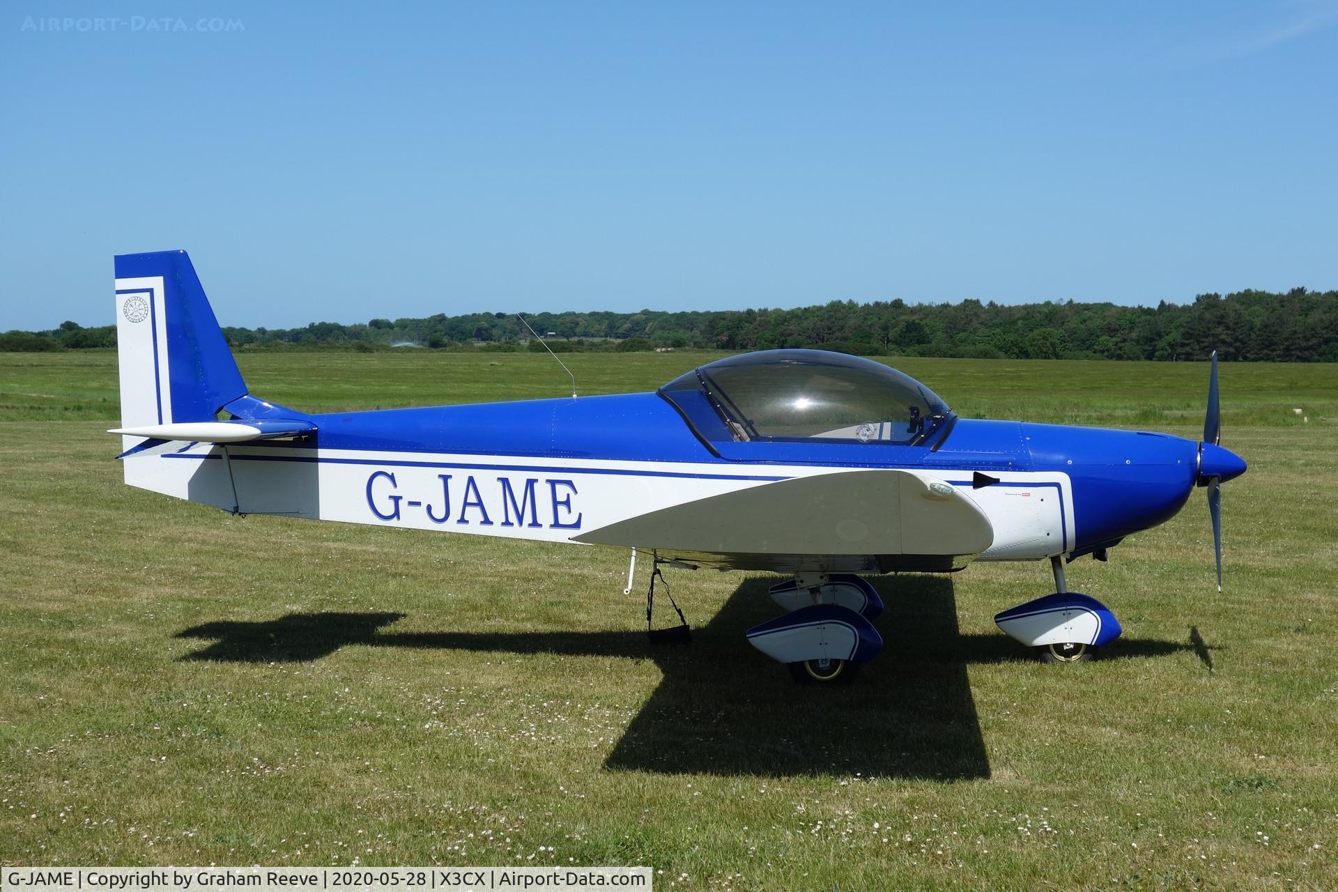 G-JAME, 2004 Zenair CH-601UL Zodiac C/N PFA 162A-14279, Parked at Northrepps.