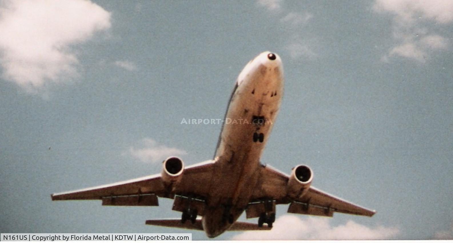 N161US, 1974 Douglas DC-10-40 C/N 46770, DTW 1987