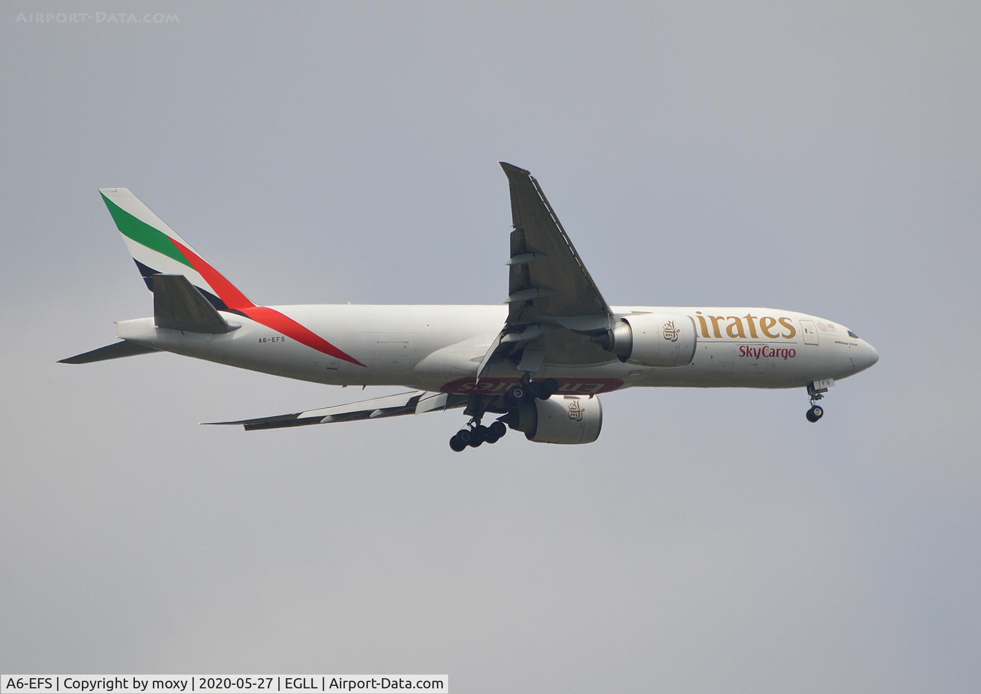 A6-EFS, 2015 Boeing 777-F1H C/N 42234, Boeing 777-F1H on finals to 9R London Heathrow.
