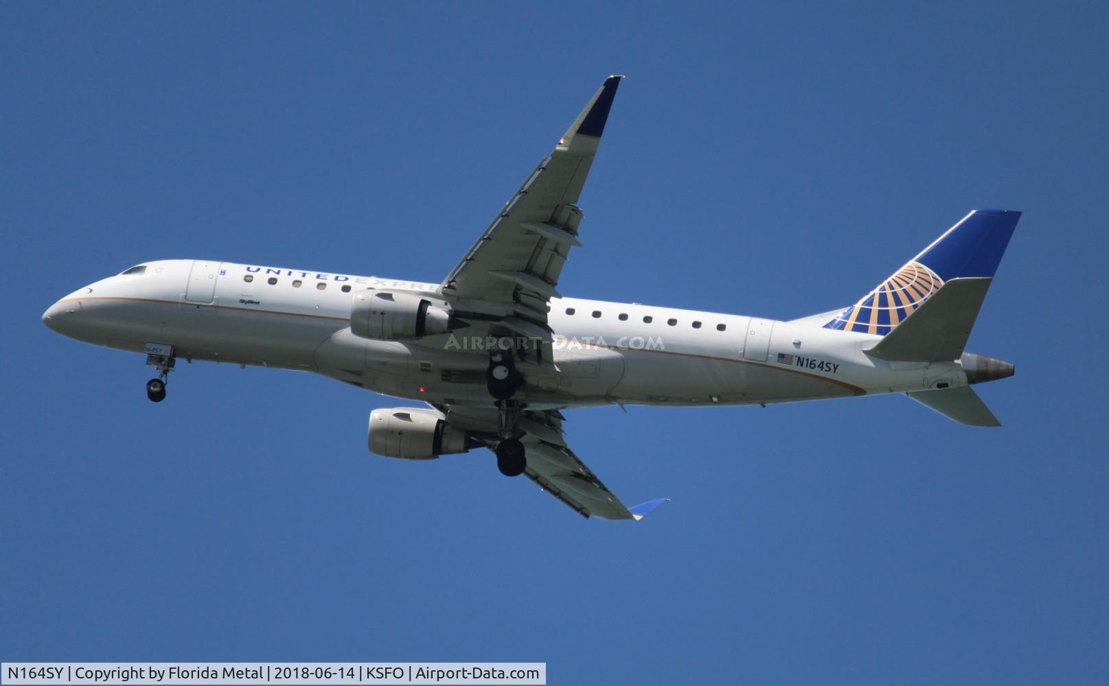 N164SY, 2016 Embraer 175LR (ERJ-170-200LR) C/N 17000603, SFO 2018