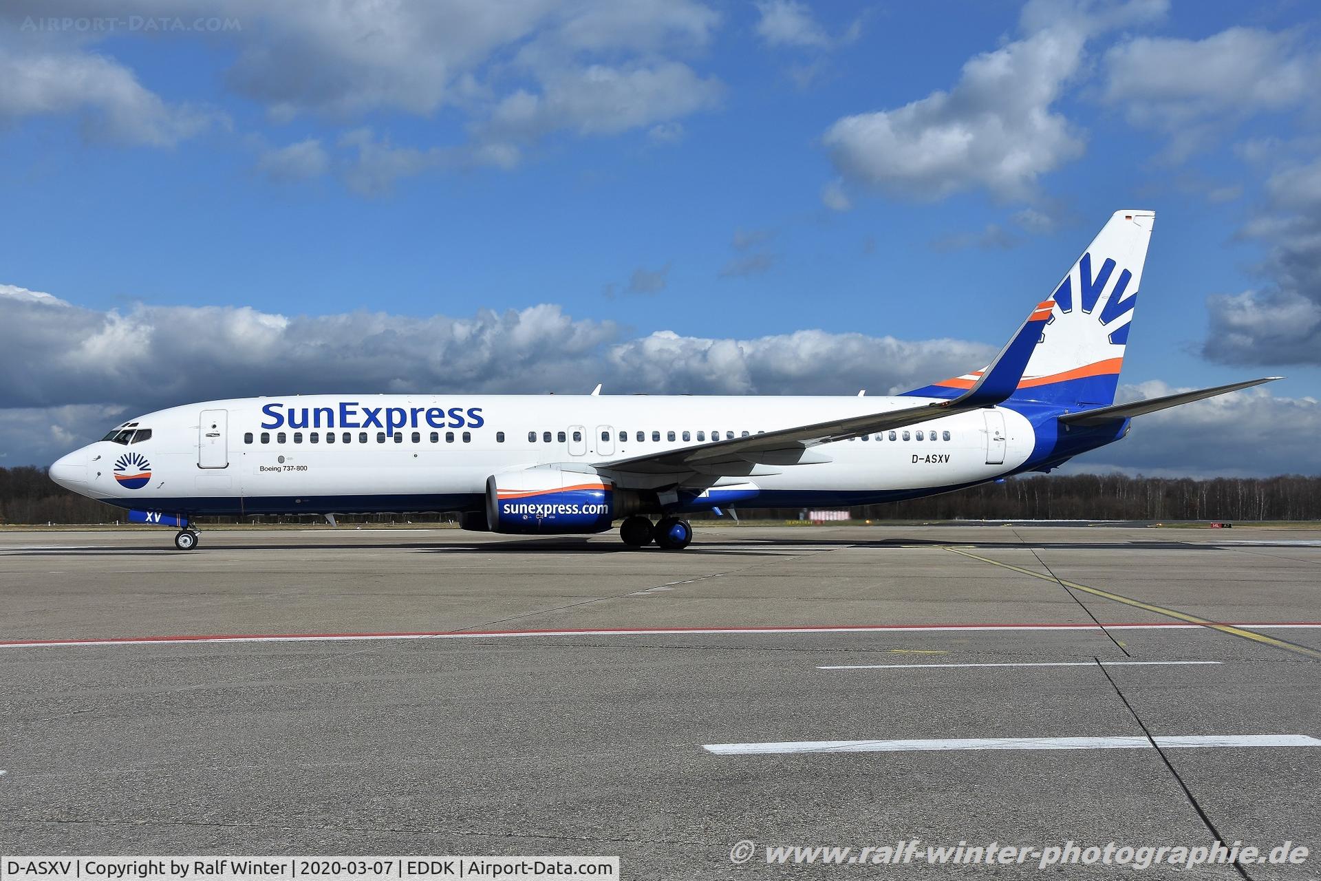 D-ASXV, 2001 Boeing 737-800 C/N 30272, Boeing 737-86Q(W) - XG SXD SunExpress Germany - 30272 - D-ASXV - 07.03.2020 - CGN