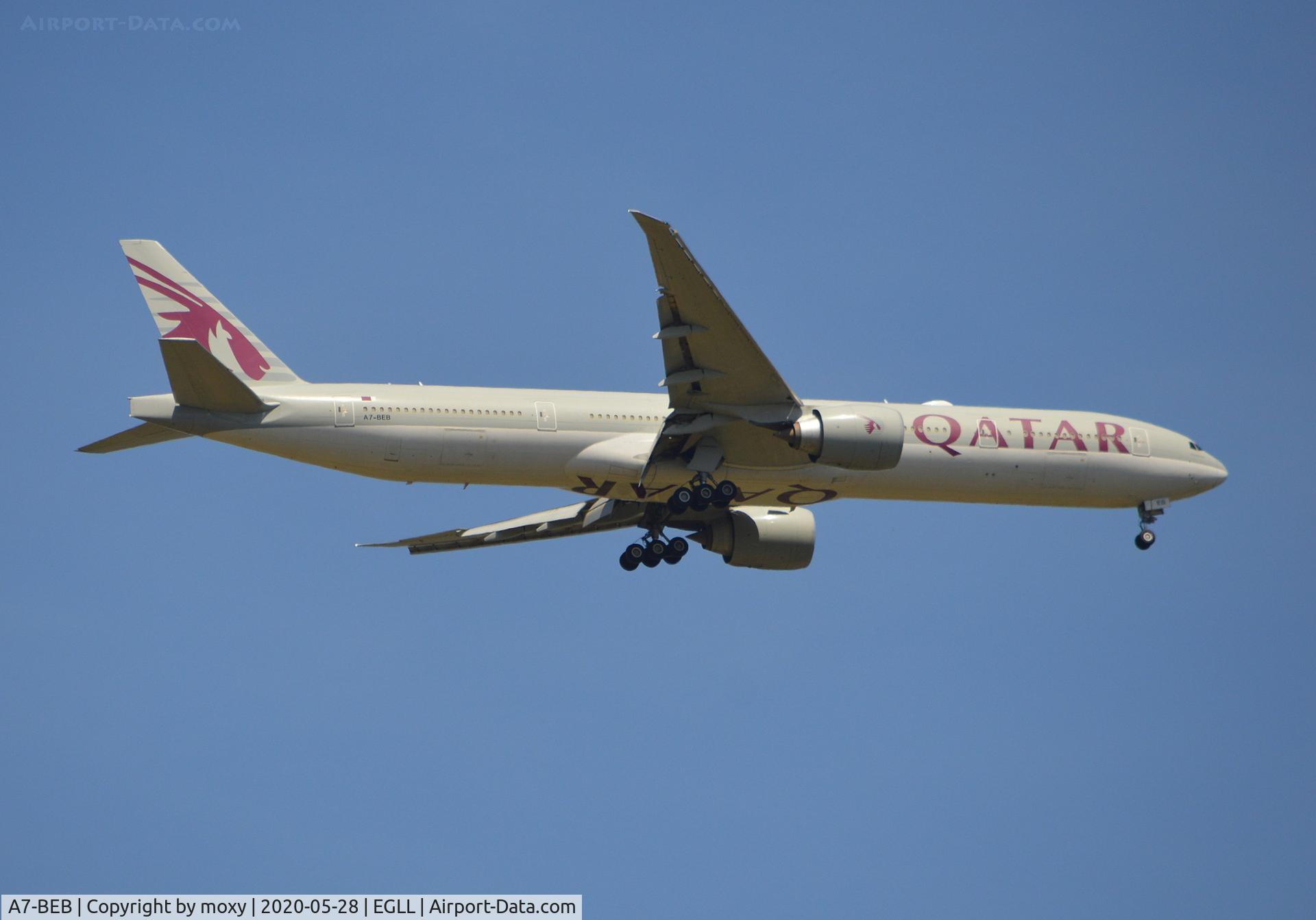 A7-BEB, 2014 Boeing 777-269/ER C/N 43215, Boeing 777-269/ER on finals to 9R London Heathrow.