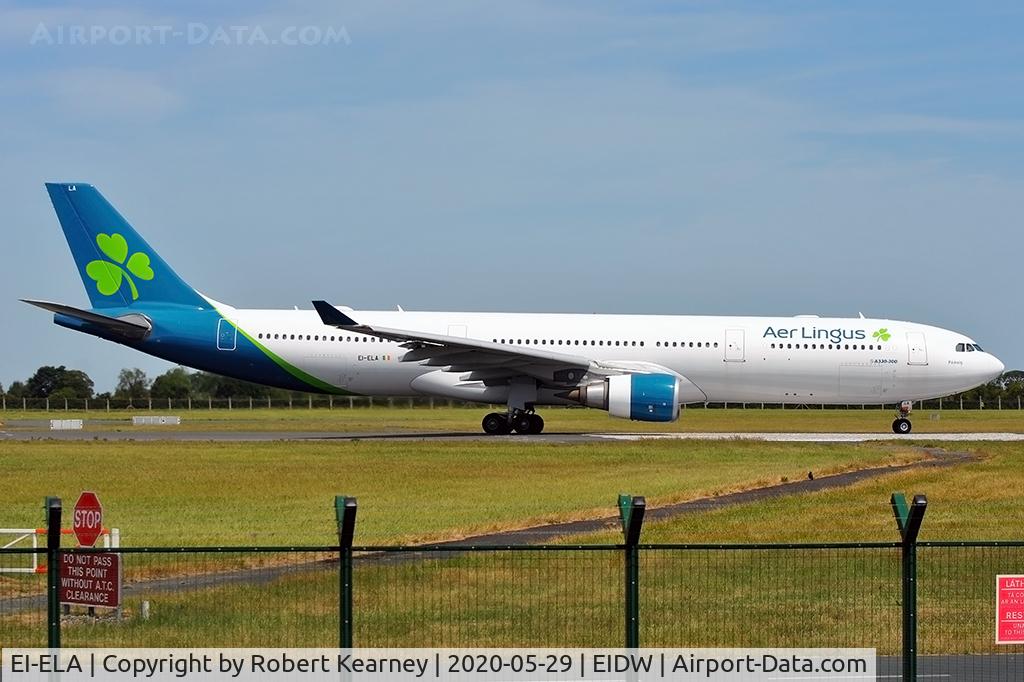 EI-ELA, 2010 Airbus A330-302X C/N 1106, Lining up r/w 10